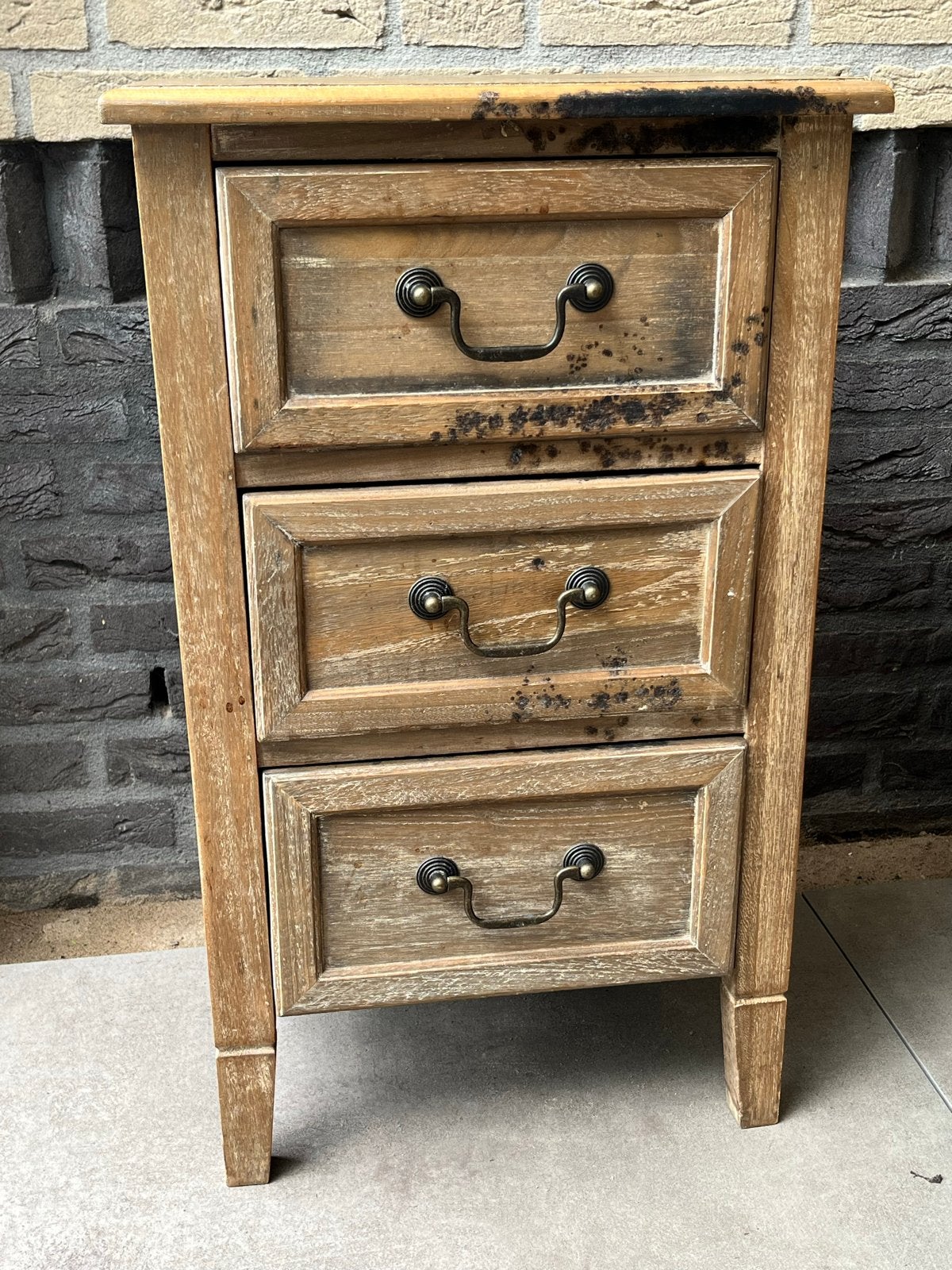 Nachtkastje met 3 lades - Opknapper, Antiek en Kunst, Ophalen