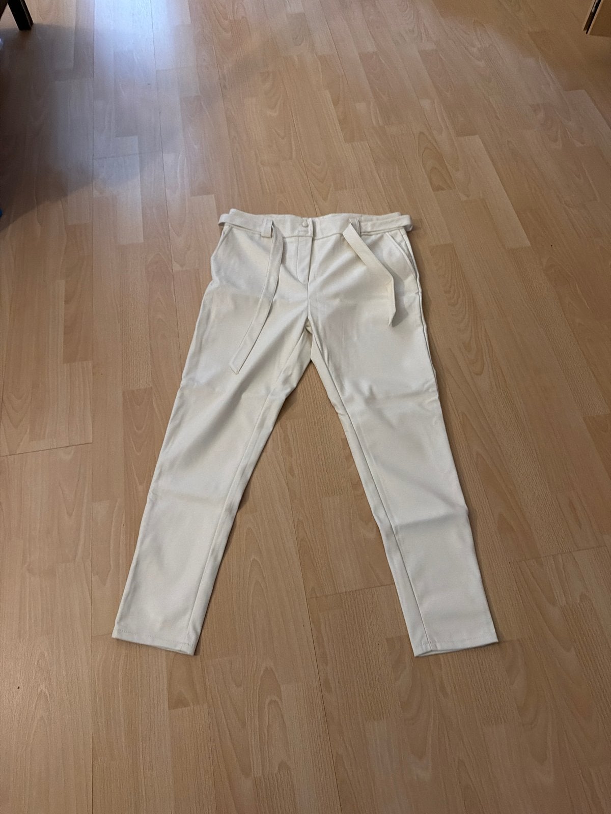 Studio Poespas Anna Mae vegan leren broek maat 46, Beige, Maat 46/48 (XL) of groter, Nieuw, Ophalen of Verzenden
