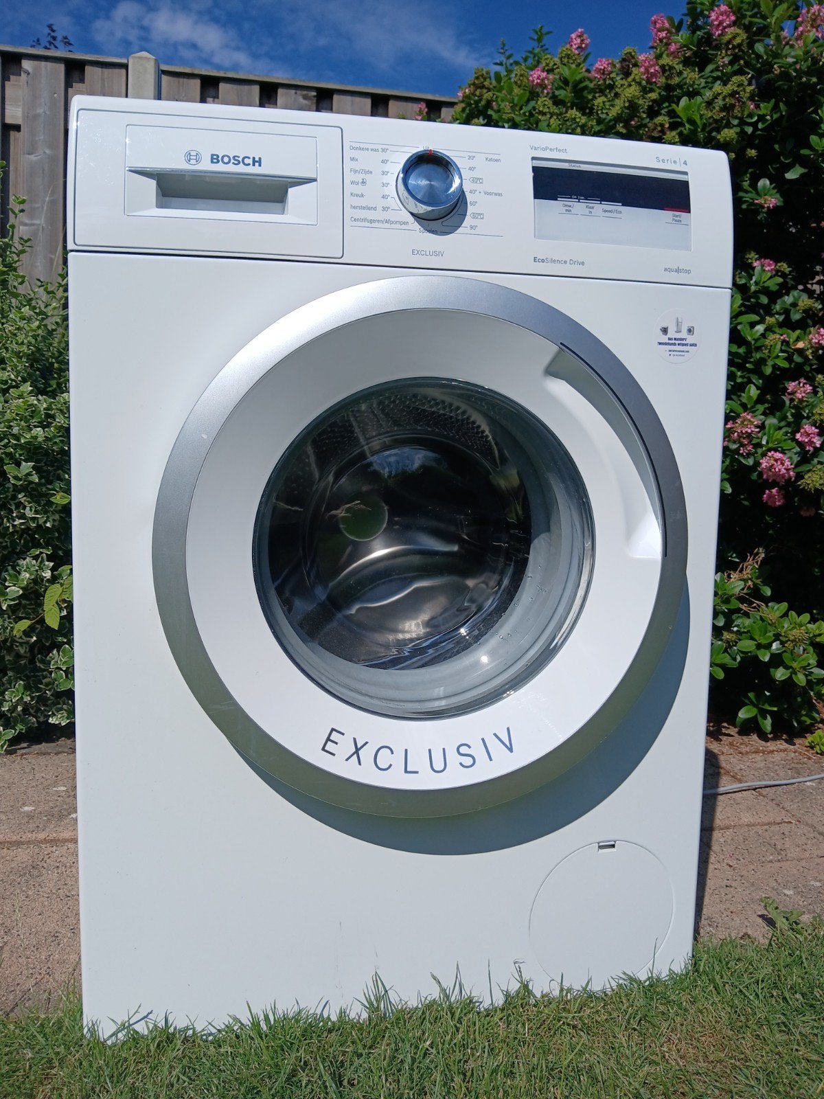 Bosch serie 4 wasmachine, Witgoed en Apparatuur, Wasmachines, Minder dan 85 cm, Zo goed als nieuw, Voorlader, 1200 tot 1600 toeren
