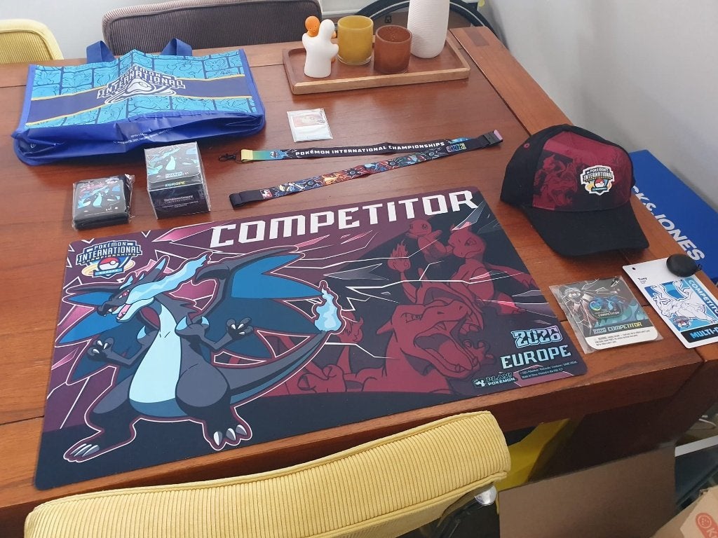 Pokemon EUIC Competitor Kit, Ophalen of Verzenden, Nieuw, Overige typen