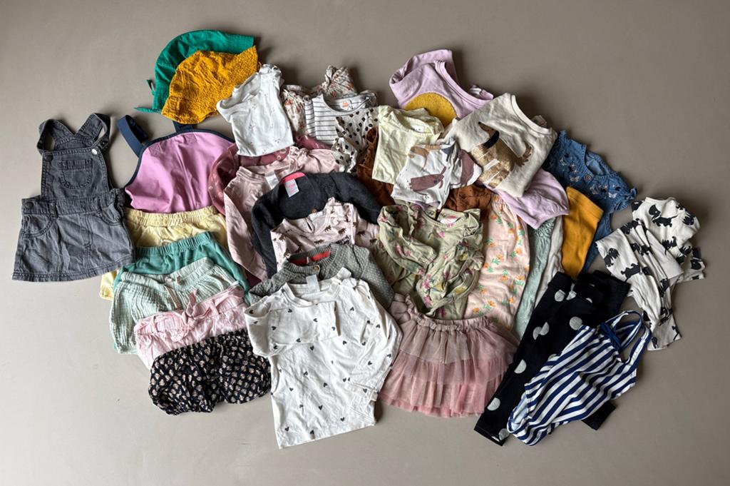 GRATIS- Grote kledingbundel voor baby meisjes (maat 62-68), Ophalen, Gebruikt, Meisje