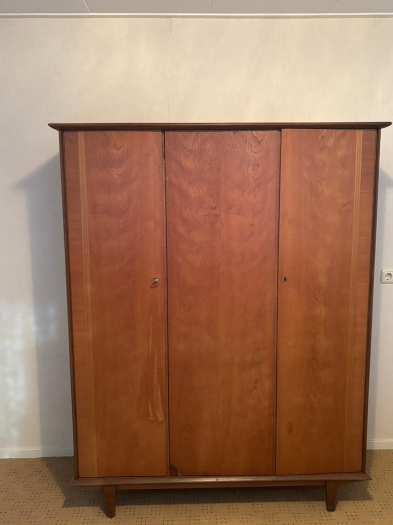 Prima kledingkast van teakhout, Ophalen, Met deur(en), 200 cm of meer, Teakhout