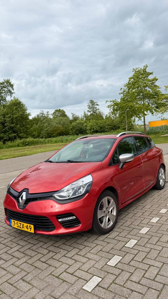 Renault Clio 1.2 TCE 88KW Estate EDC 2013 Rood, 4 cilinders, 49 €/maand, Origineel Nederlands, 19 km/l