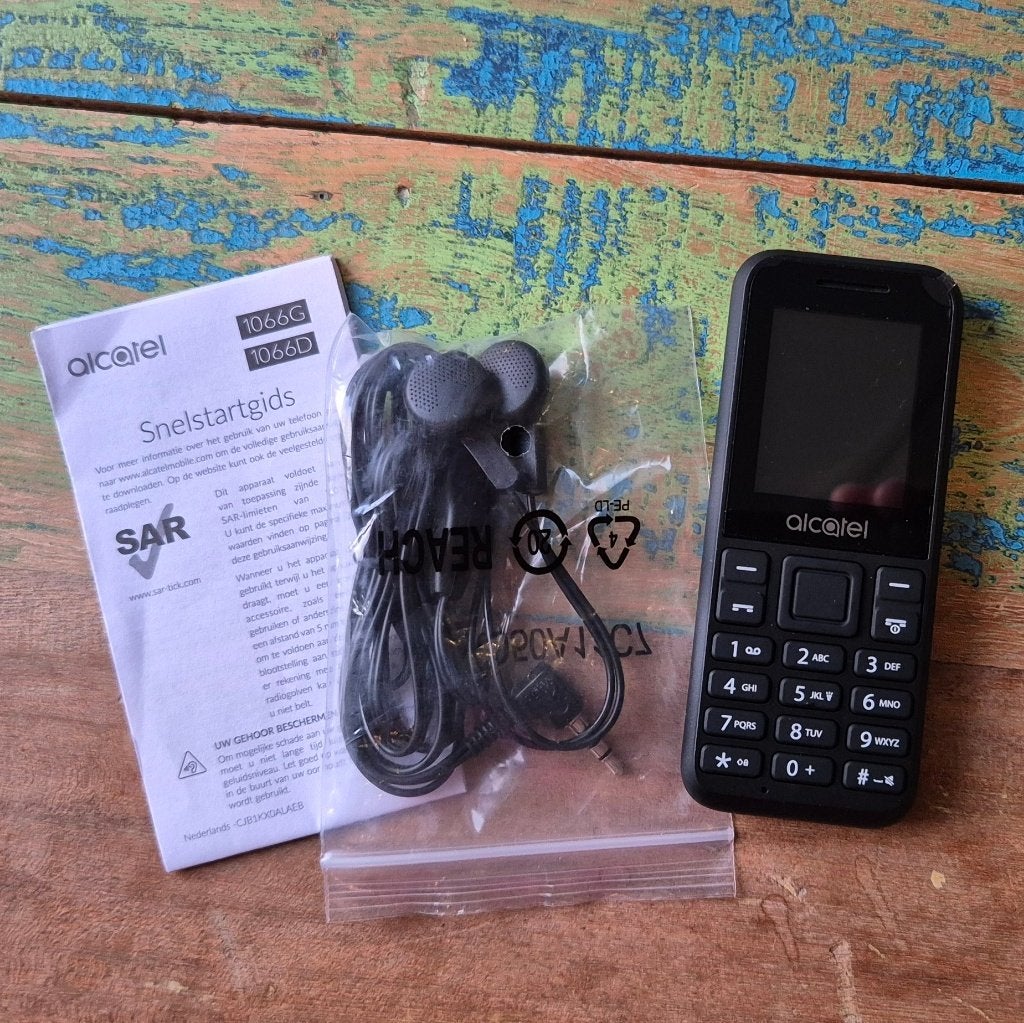 Te Koop Alcatel 10.66G SIM-vrije mobiele telefoon (zwart), Ophalen of Verzenden, Klassiek of Candybar, Zonder simlock, Zonder abonnement