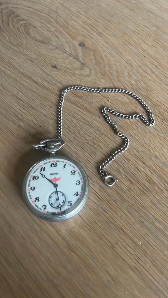 vintage Molnija zakhorloge uit de USSR / Sovjet-Unie., Ophalen of Verzenden, Staal, Overige merken