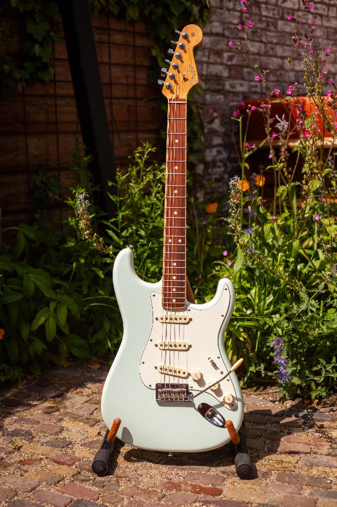 Fender Stratocaster USA Sonic Blue Channel Bound LE (2015), Ophalen of Verzenden, Gebruikt, Solid body, Fender