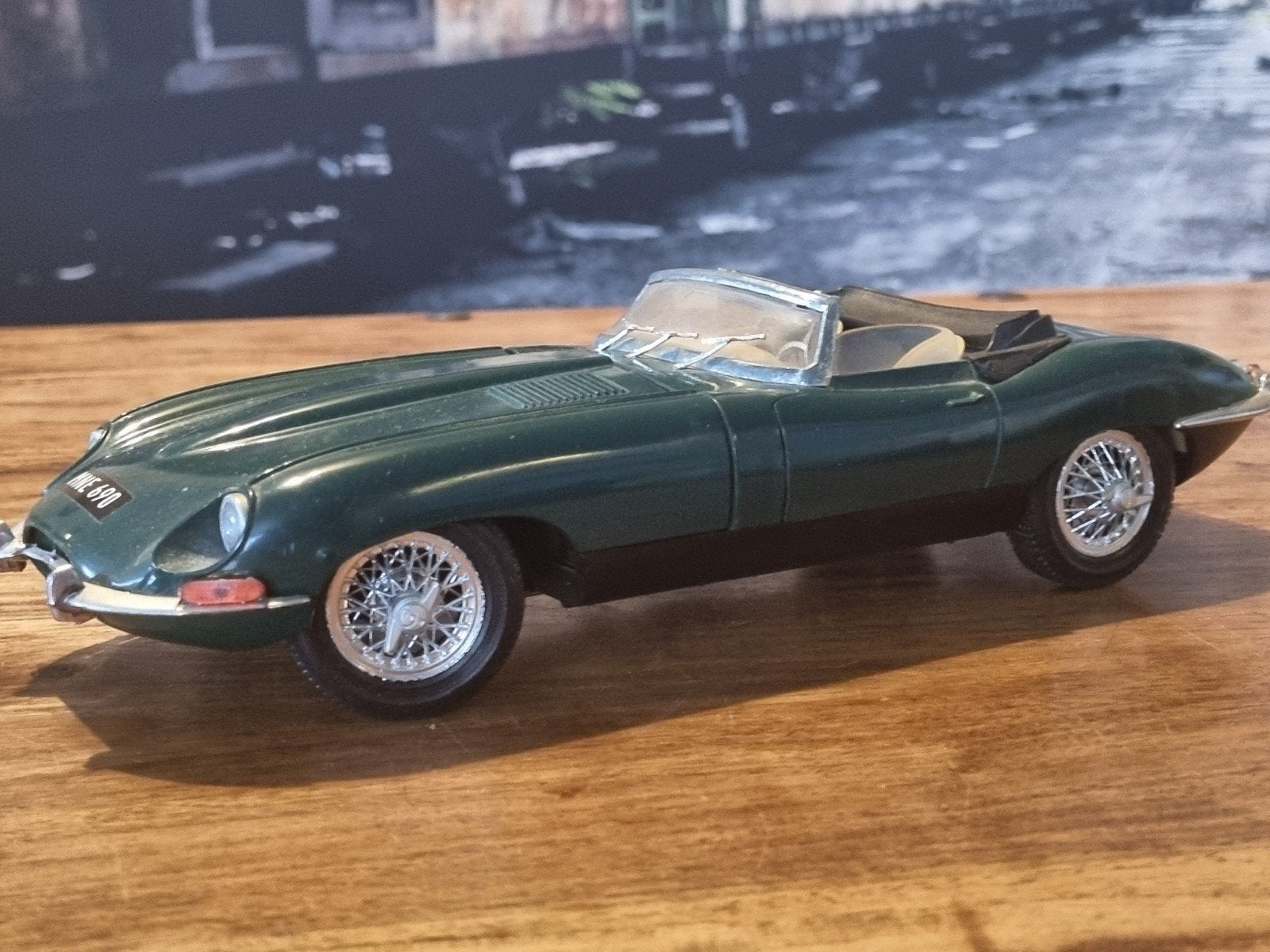 Polistil Jaguar E-Type 1:16 modelauto - Groen, Ophalen of Verzenden, Gebruikt, Auto, Overige merken