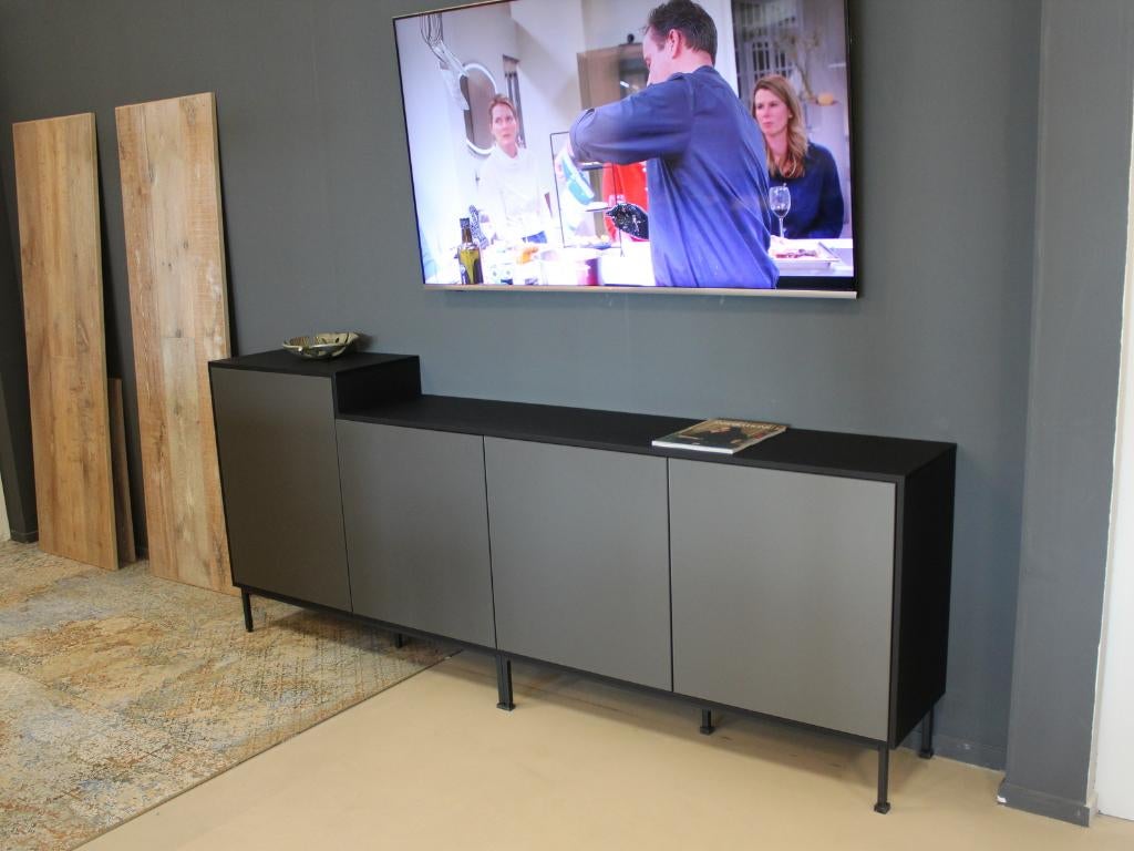 MB-6 Design wandmeubel / tv-meubel Pronorm Platina, Huis en Inrichting, Kasten | Wandmeubels, Ophalen, 250 tot 300 cm, Met deur(en)