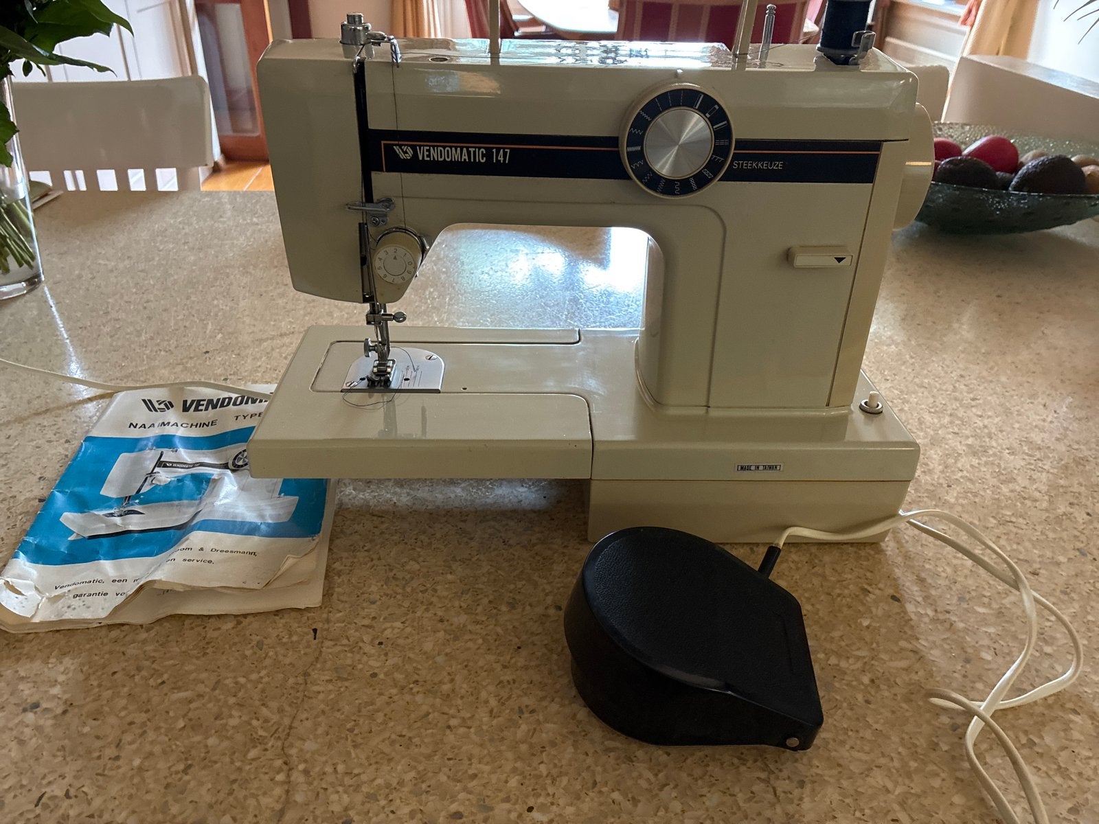 Vendomatic 147 Naaimachine - Vintage en Functioneel, Ophalen, Gebruikt, Naaimachine, Overige merken