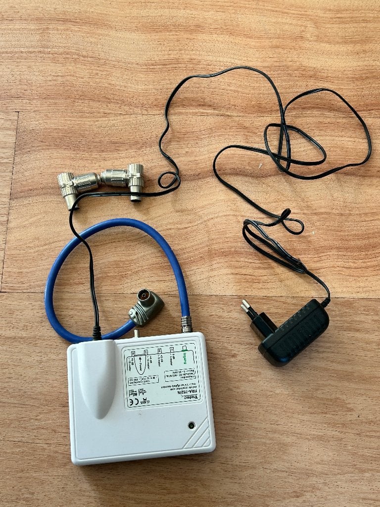 Antenne Coax versterker, Ophalen, Gebruikt