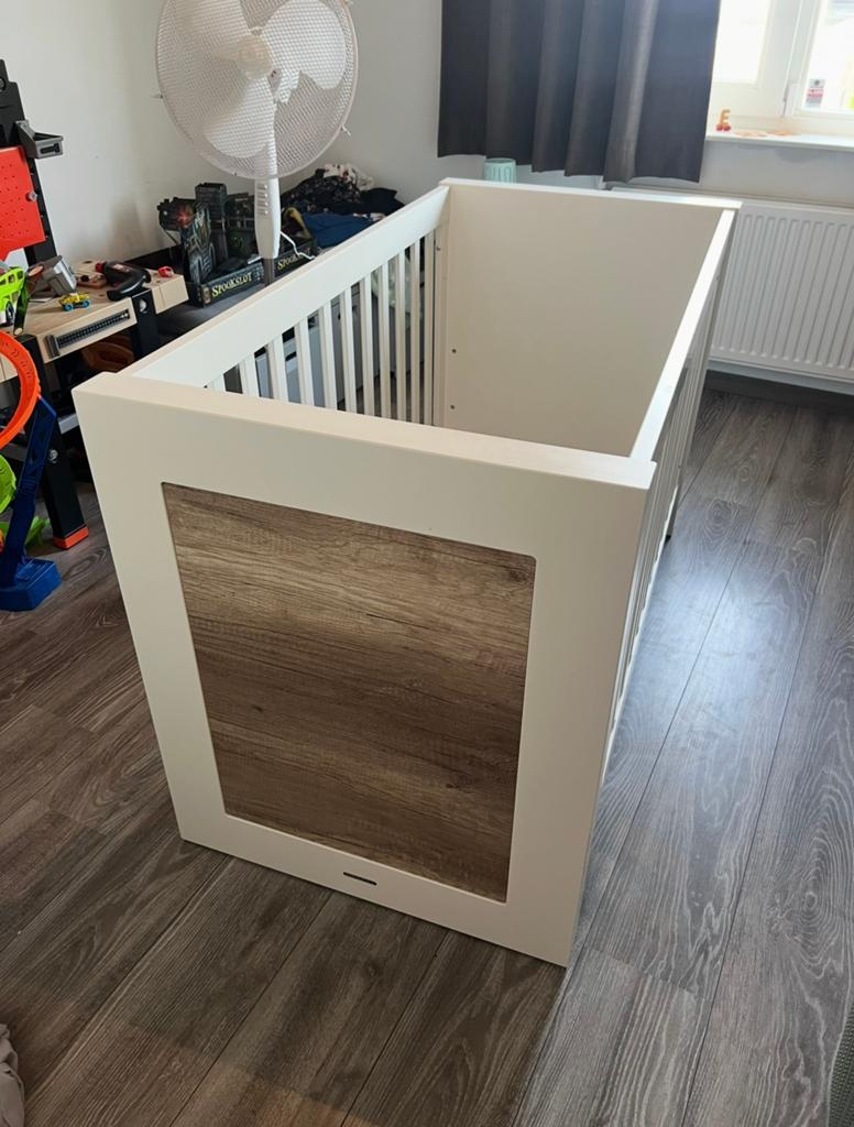 Kidsmill commode + Ledikant + wandplank, Ophalen, Zo goed als nieuw, Jongetje of Meisje