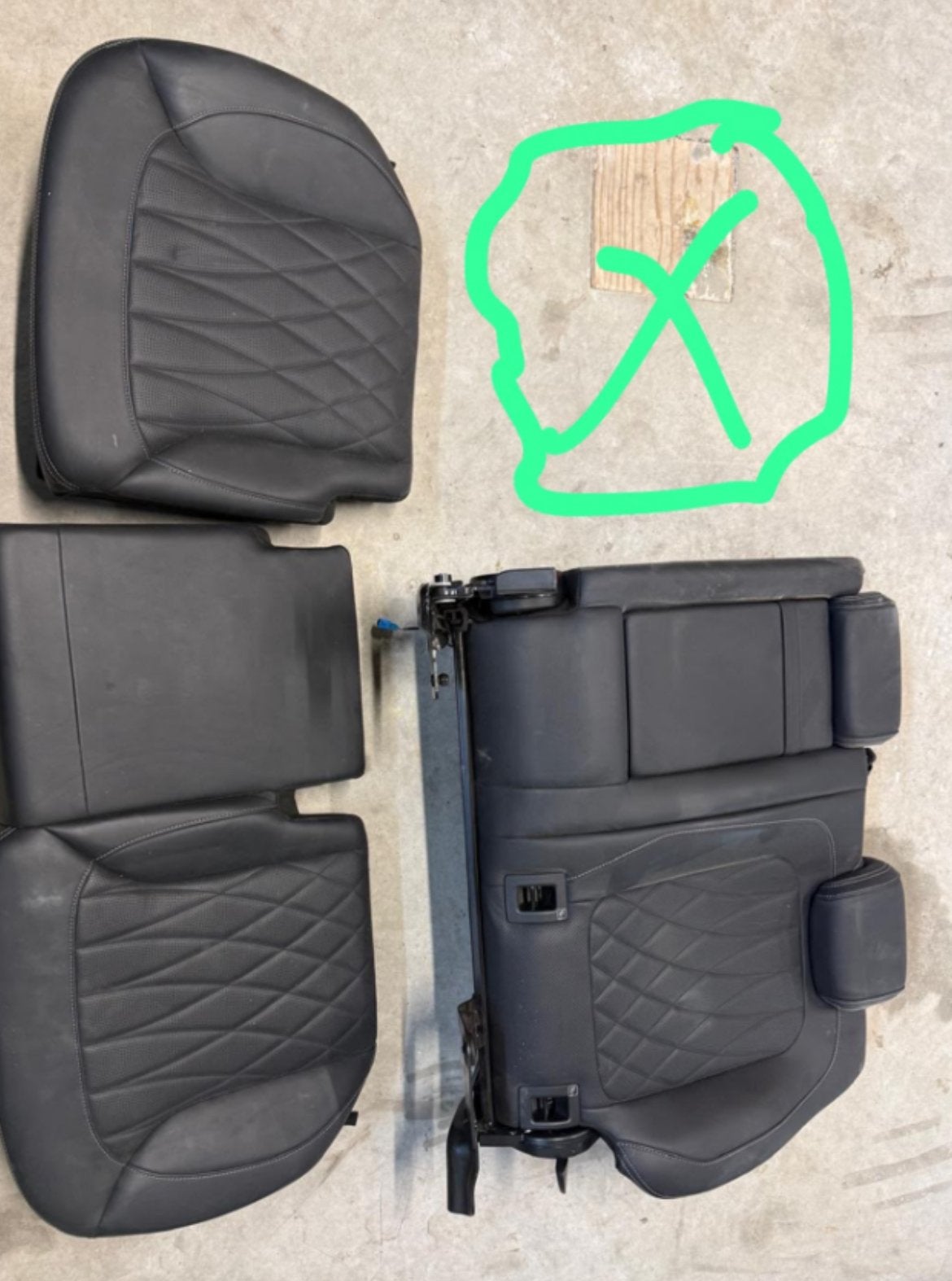 Gevraagd achterbank of rugleuning rechts mercedes G klasse, Ophalen of Verzenden, Gebruikt