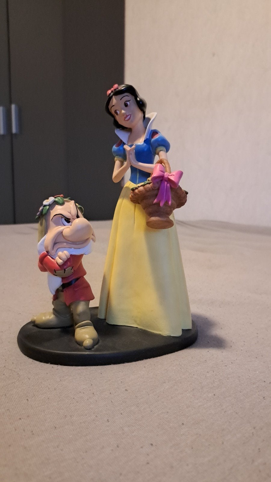 Sneeuwwitje en Grumpy beeldje - Disney verzamelobject, Ophalen, Sneeuwwitje of Doornroosje, Zo goed als nieuw, Beeldje of Figuurtje