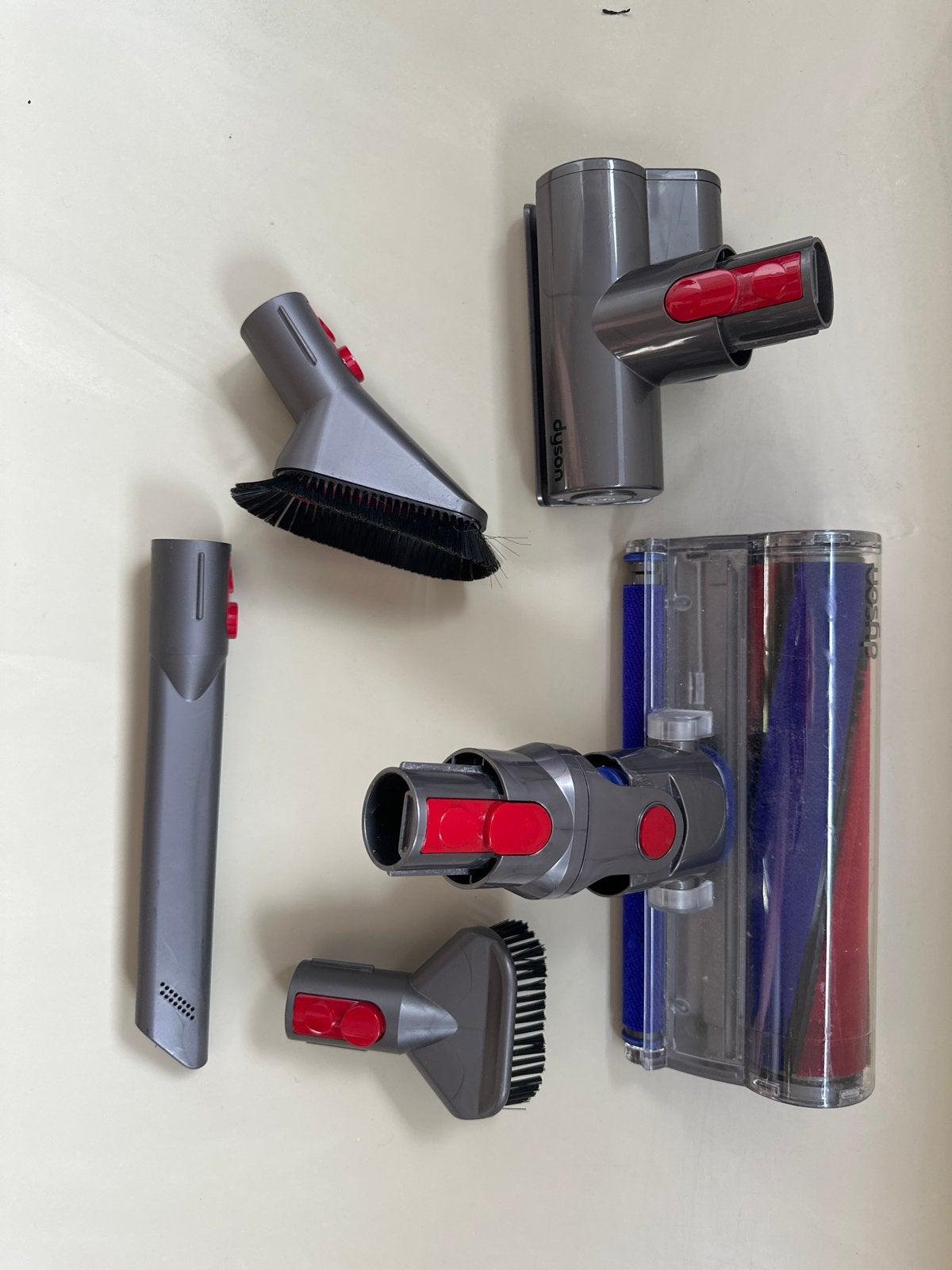 Dyson stofzuiger accessoires set, Witgoed en Apparatuur, Stofzuigers, Inclusief accessoires, Ophalen of Verzenden, Zo goed als nieuw