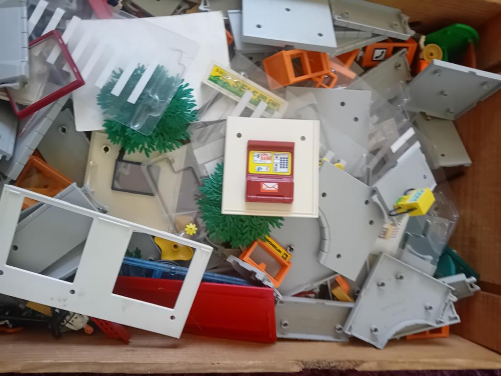 Grote doos vol Majokit onderdelen - Vintage speelgoed, Ophalen of Verzenden, Gebruikt, Overige merken