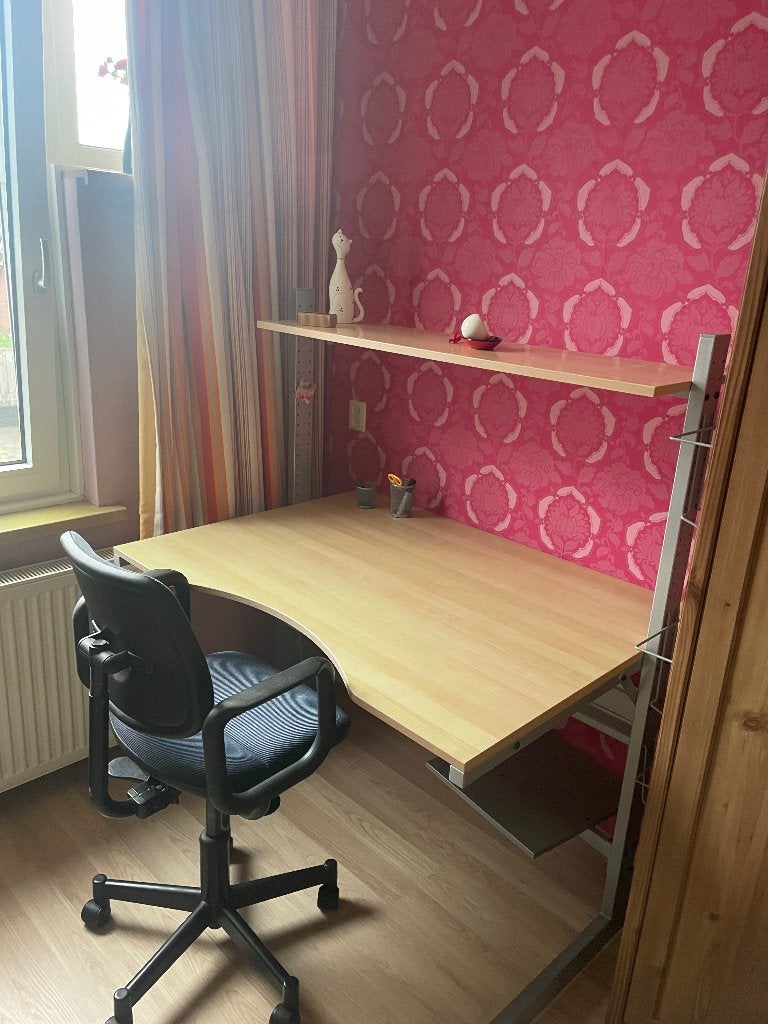 Bureau  Jerker IKEA, Huis en Inrichting, Bureaus, Ophalen, Gebruikt, Spaanplaat of MDF, IKEA