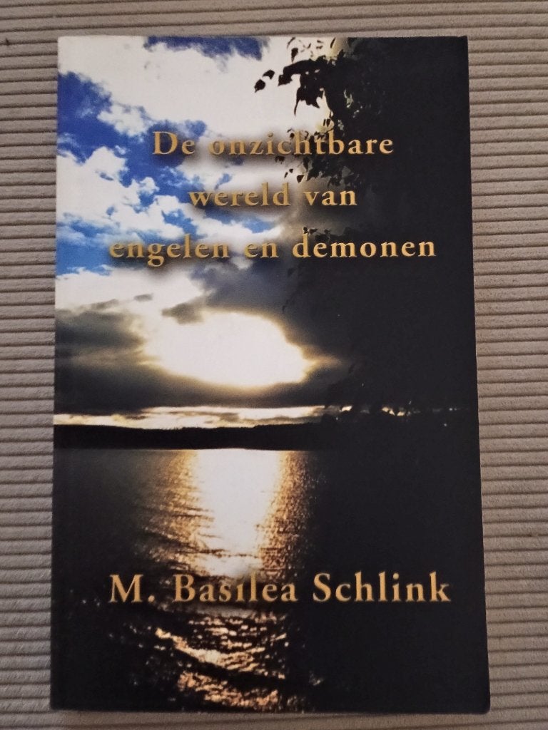 De onzichtbare wereld van engelen en demonen Basilea Schlink, Gelezen, Ophalen of Verzenden, M. Basilea Schlink, Christendom | Katholiek