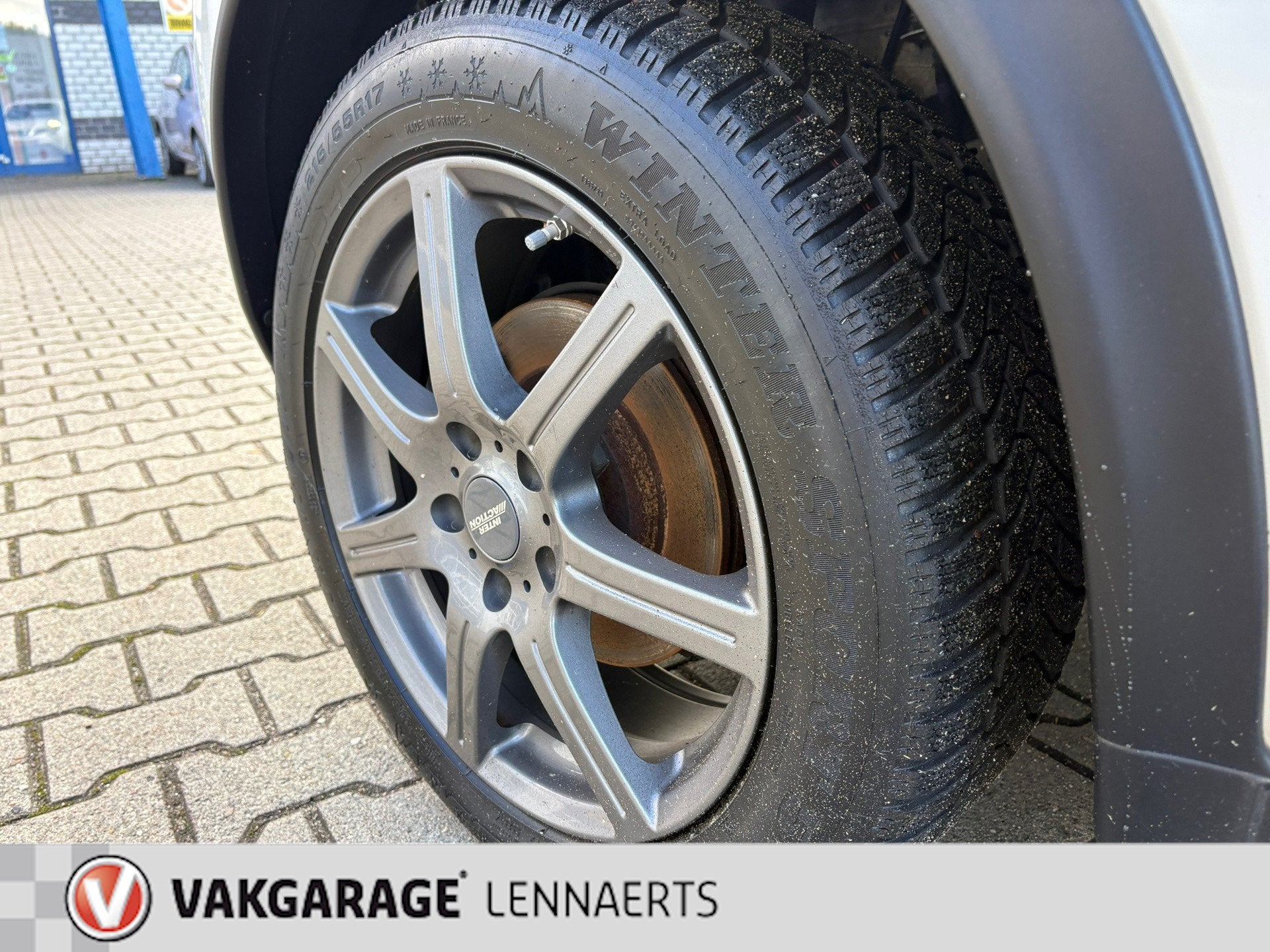 Nissan Juke 1.2 DIG-T S/S Acenta airco, Rijklaarprijs / 12 m, Voorwielaandrijving, Zwart, 116 pk, Wit