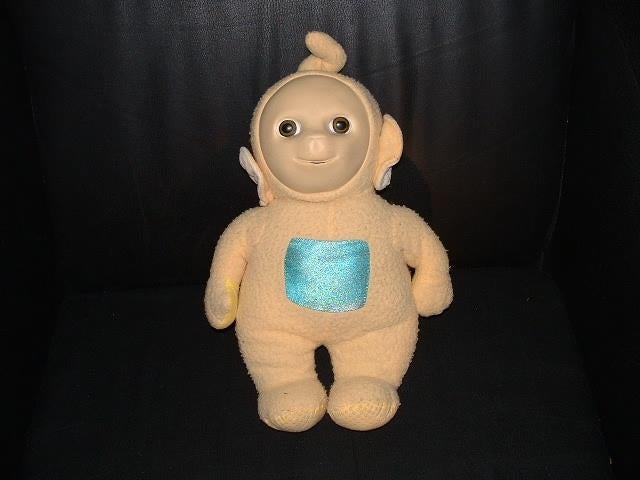 MOOIE POP TELETUBBIES LALA BADSTOF GEEL MET BLAUW, Ophalen of Verzenden, Nieuw, Overige typen