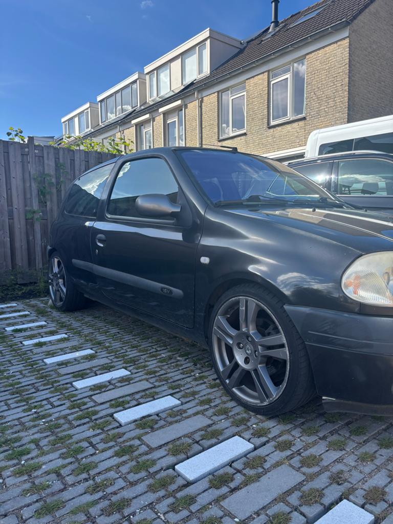 17 inch Renault Twingo RS velgen met spoorverbreders, Ophalen, Gebruikt