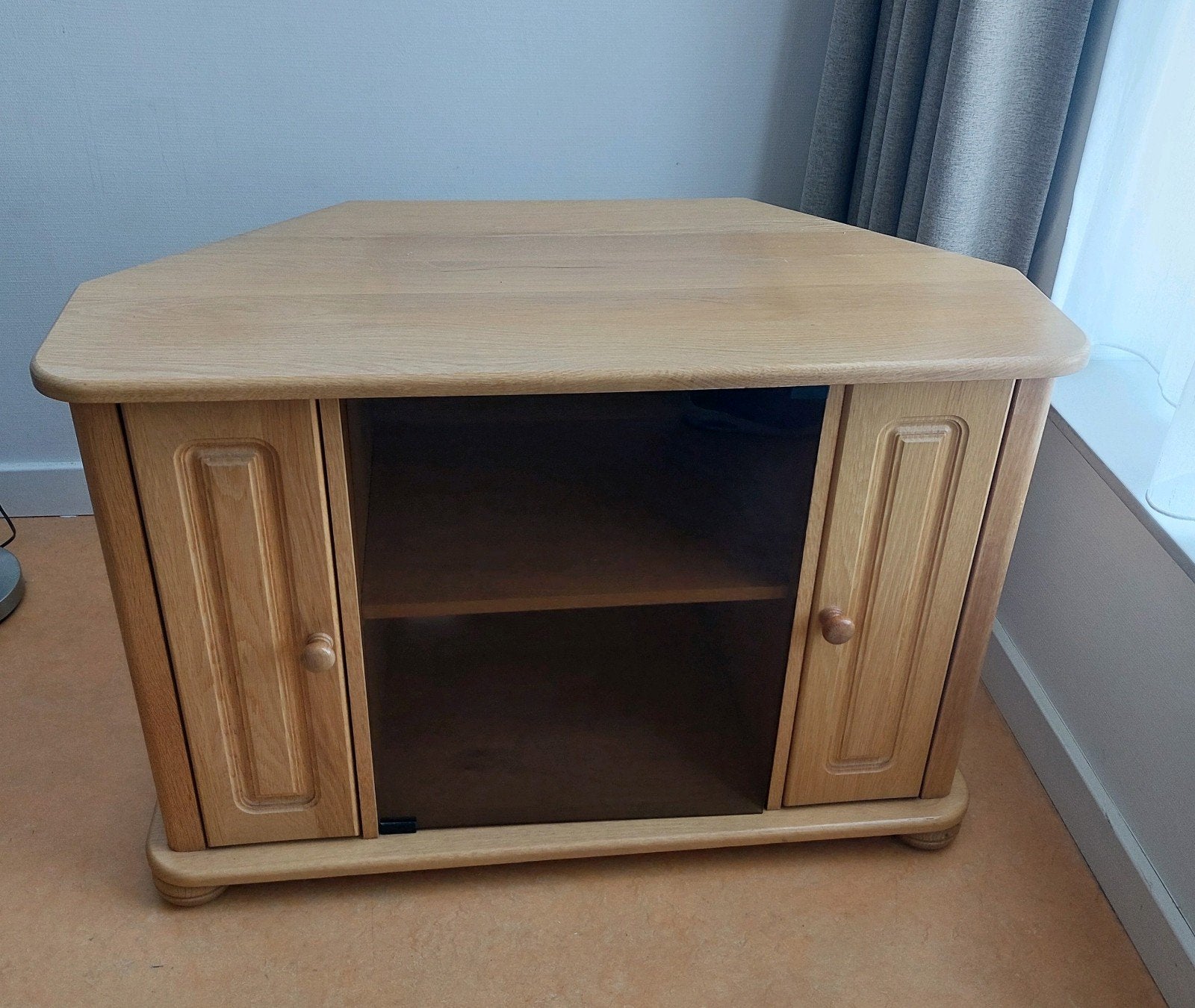 Tv kast/kastje, Ophalen, Gebruikt, 50 tot 100 cm, Minder dan 100 cm