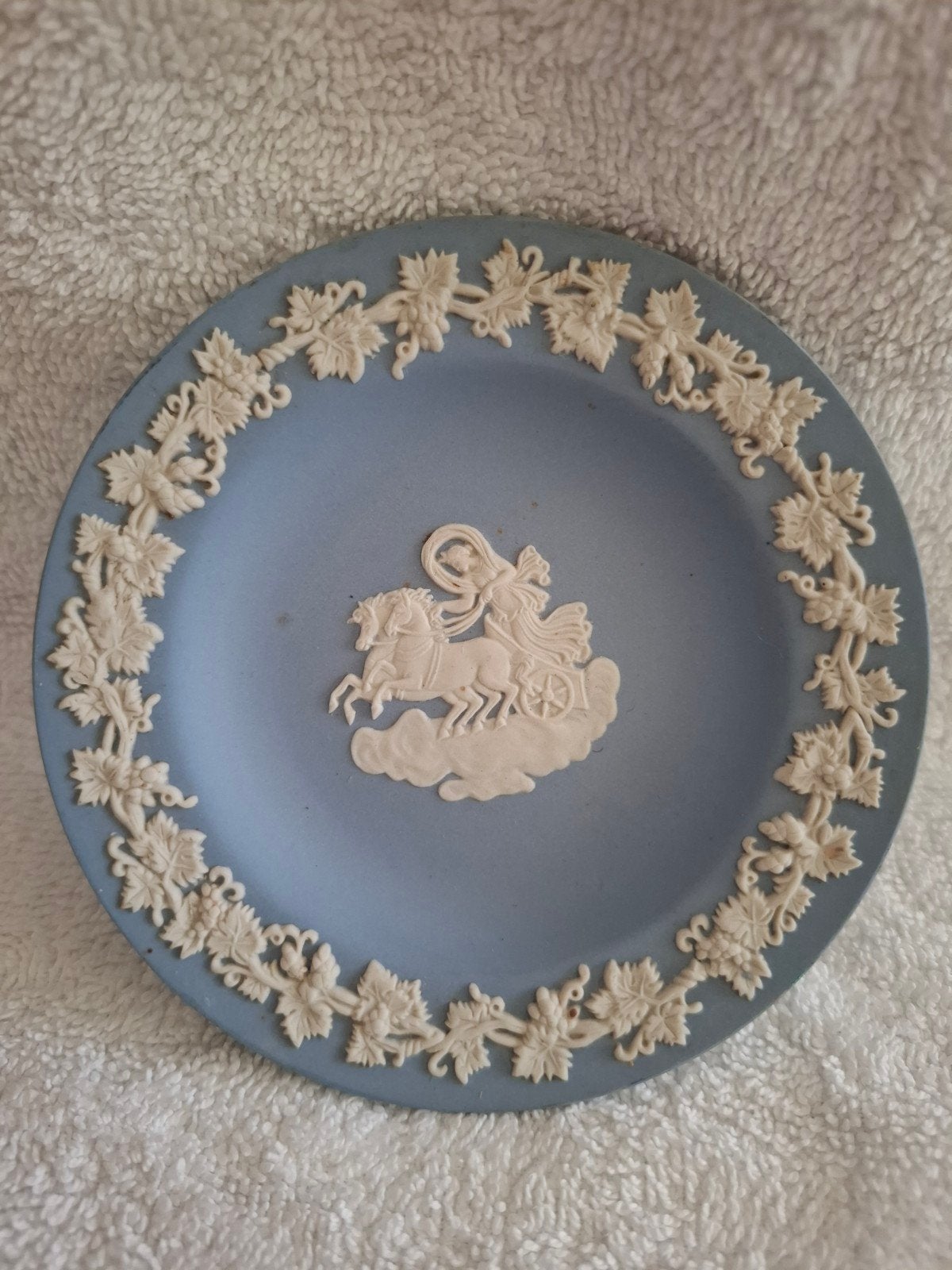 Wedgwood Jasperware Blauw Decoratief Bordje, Ophalen of Verzenden
