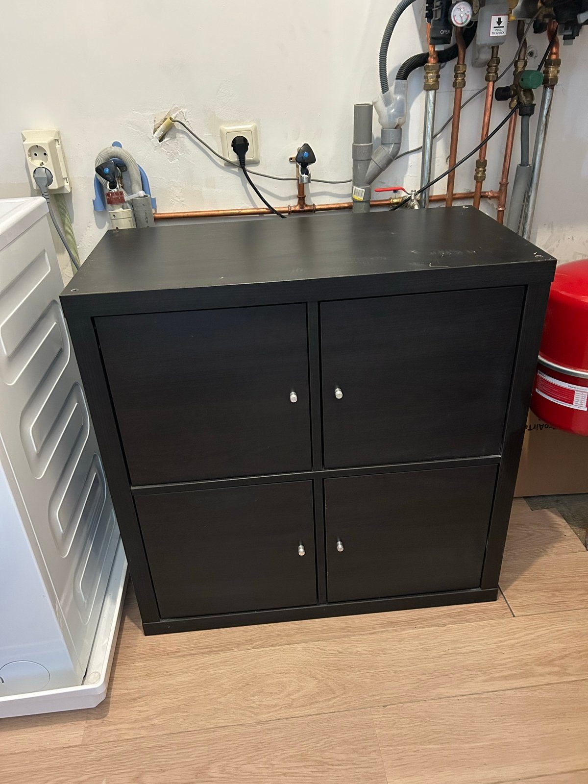 Ikea Kallax kast 77x77 cm met 4 deurtjes en achterwand, Ophalen, Gebruikt, 50 tot 100 cm, Minder dan 100 cm