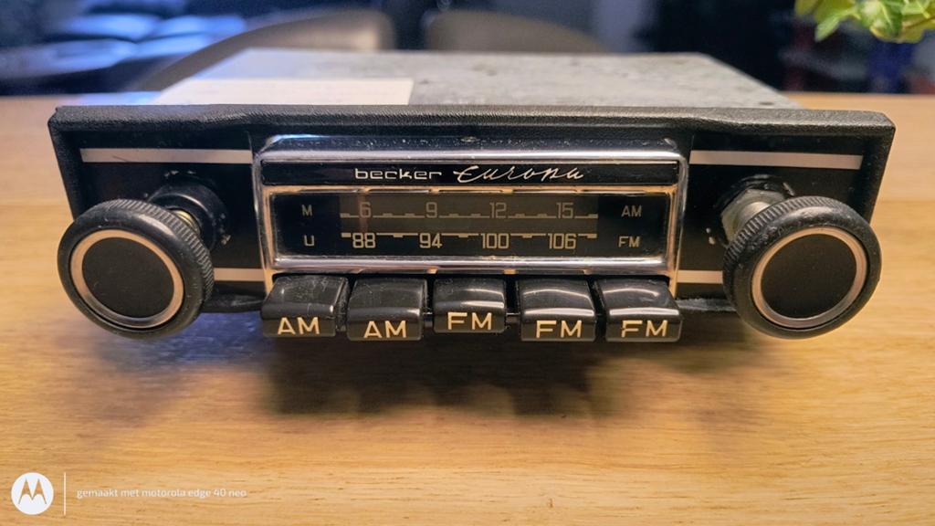 Becker Europa  Autoradio - Vintage Klassieker 100% in orde., Ophalen of Verzenden