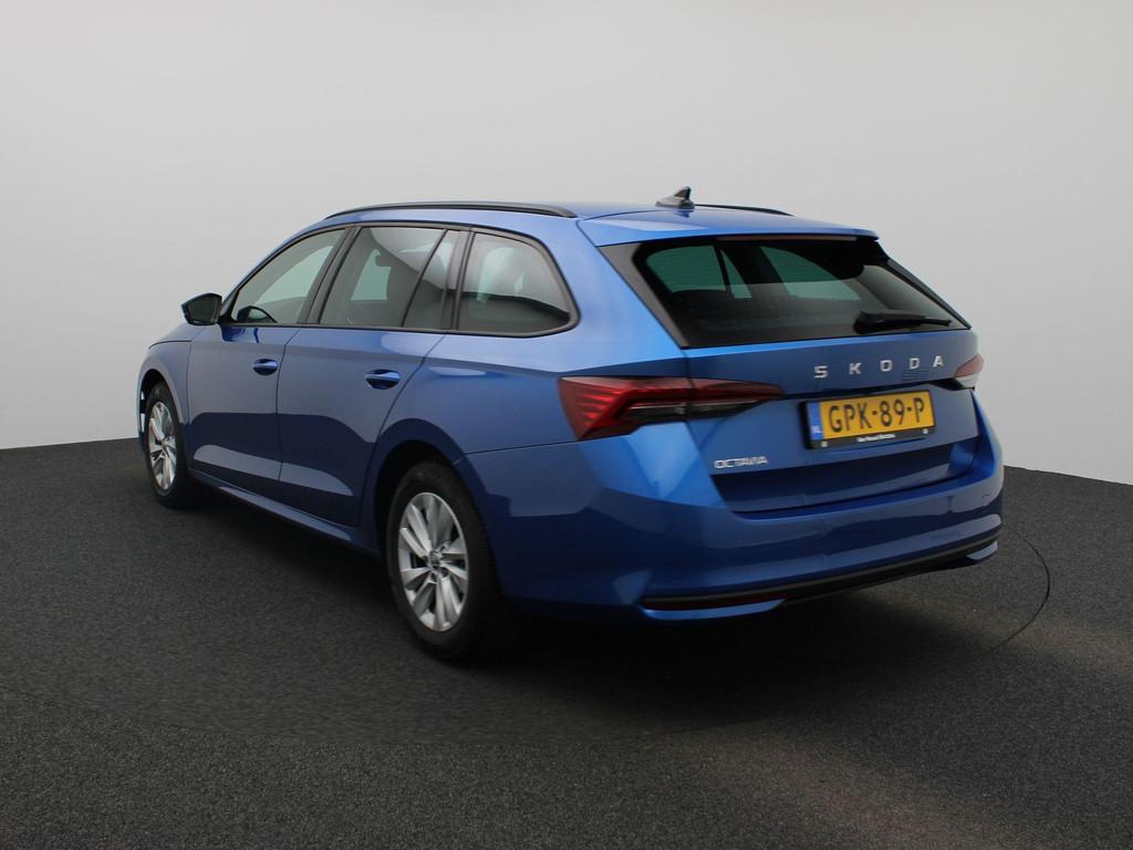 Skoda Octavia Combi 1.5 TSI MHEV Business Edition 115 PK | A, Auto's, Skoda, 12 maanden, Stof, 4 cilinders, Blauw