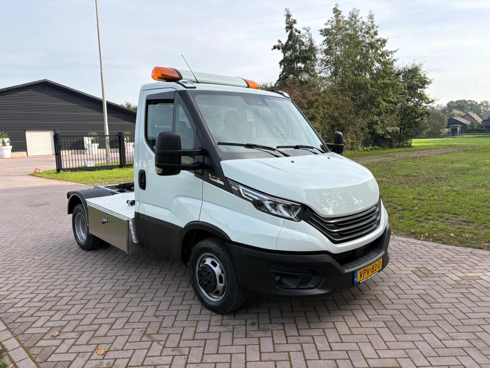 Iveco Daily 40C18 Hi Matic automaat Be trekker 8.6 ton euro, Automaat, Achterwielaandrijving, Gebruikt, 4 cilinders