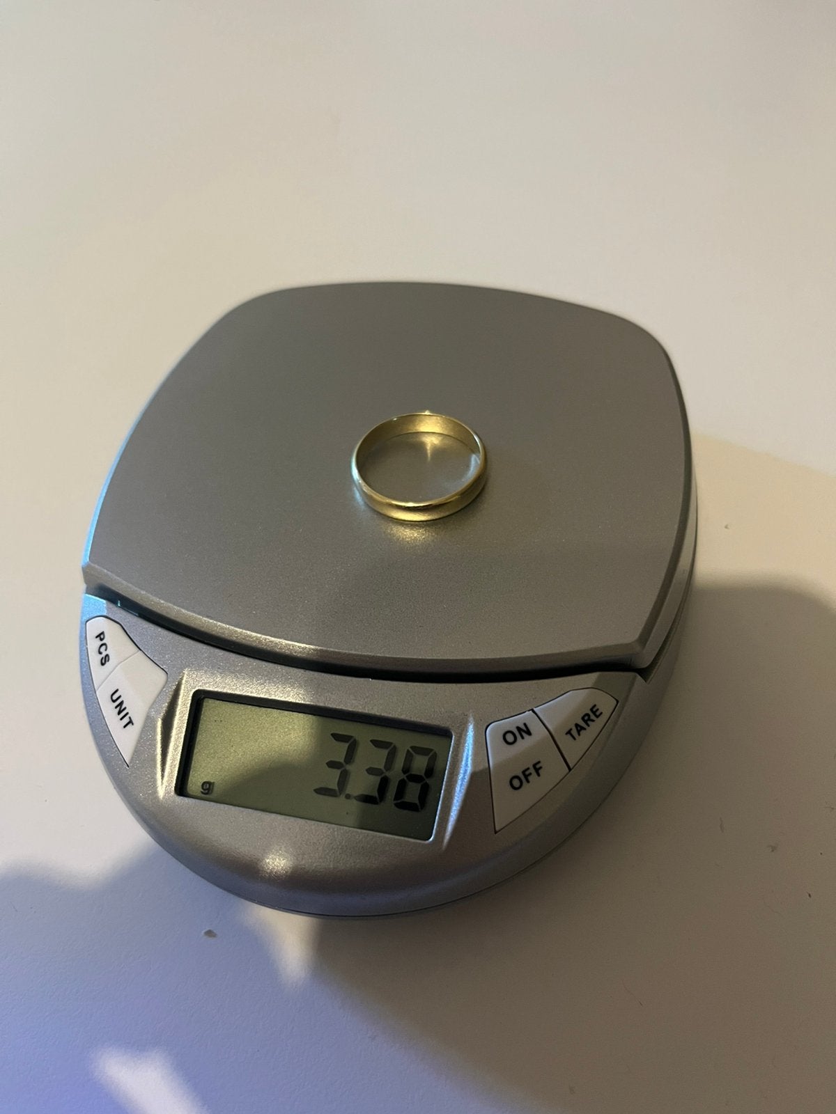 14k gouden trouwring zonder initialen, Sieraden, Tassen en Uiterlijk, Ophalen, Goud, Dame