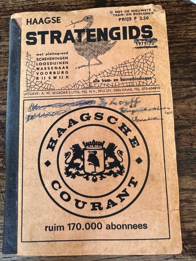 Haagse Stratengids 1971/72 - Den Haag, Scheveningen, Gelezen, Overige atlassen, Ophalen of Verzenden, 1800 tot 2000
