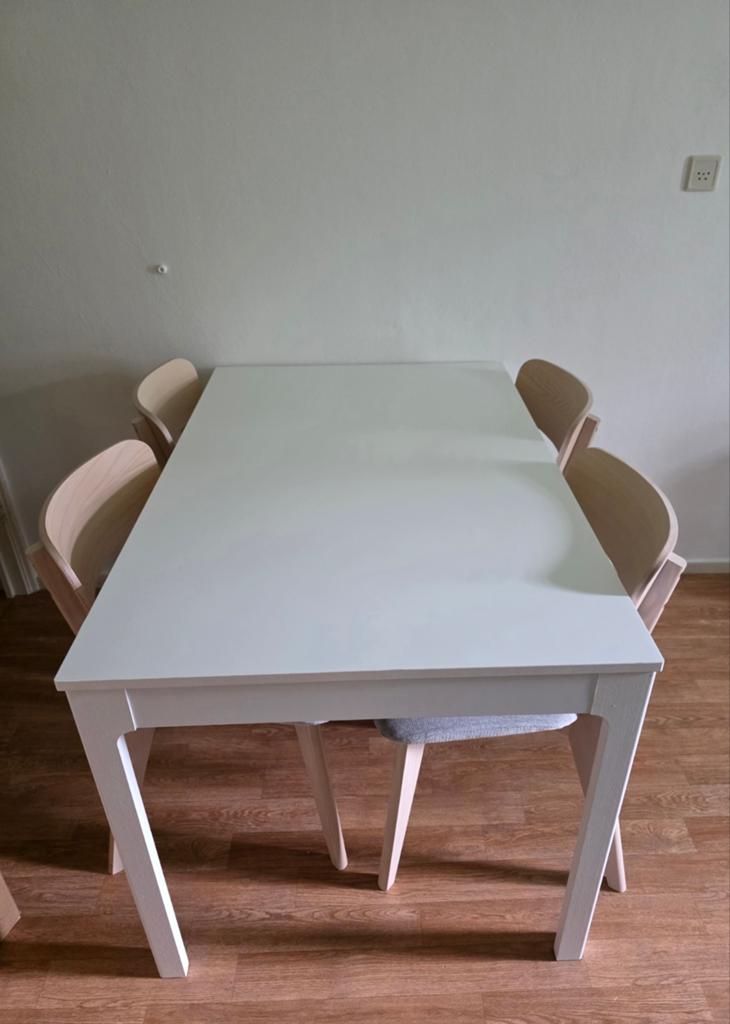 Ikea eetkamertafel + stoelen, Huis en Inrichting, Tafels | Eettafels, Zo goed als nieuw, 50 tot 100 cm, Rechthoekig, Ophalen
