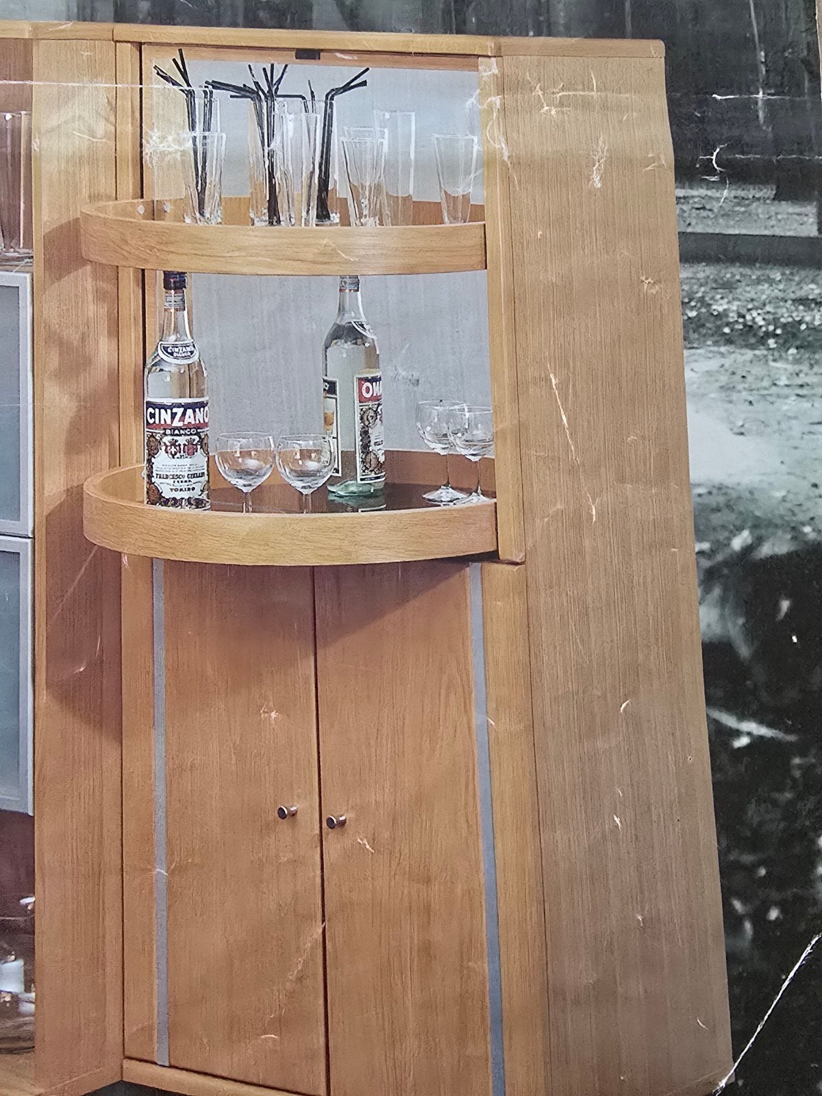 Moderne barkast van licht eikenhout, Ophalen, Gebruikt
