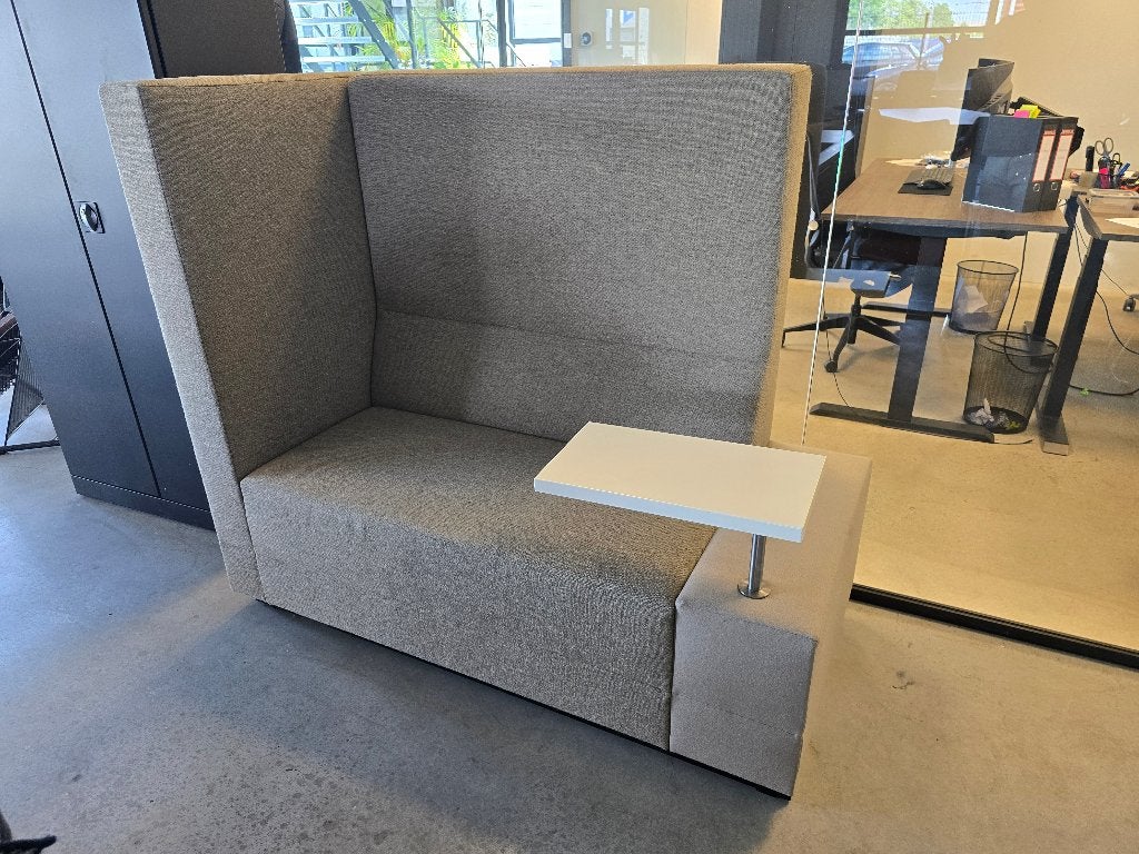 Casala Palau van Lieshout privacy fauteuil bank akoestisch, Ophalen of Verzenden, Zo goed als nieuw, Rechte bank