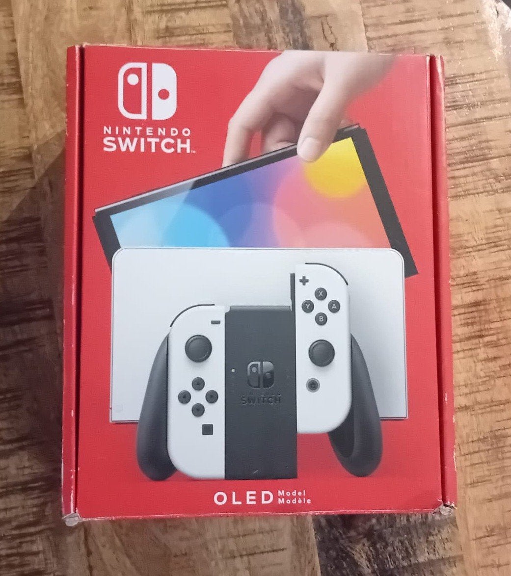 Nintendo Switch OLED, Spelcomputers en Games, Spelcomputers | Nintendo Switch, Ophalen, Zo goed als nieuw, Met 1 controller, Switch OLED