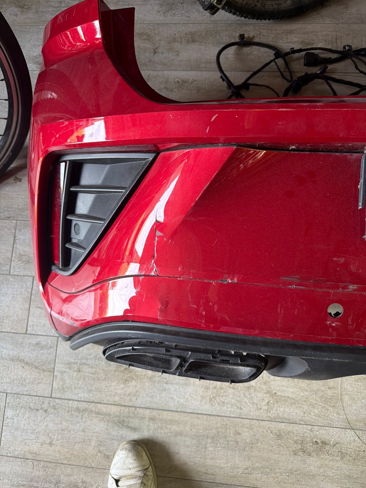 Rode Bumper Achter - Gebruikt T-Roc R-line 2023, Gebruikt, Volkswagen, Ophalen of Verzenden, Achter