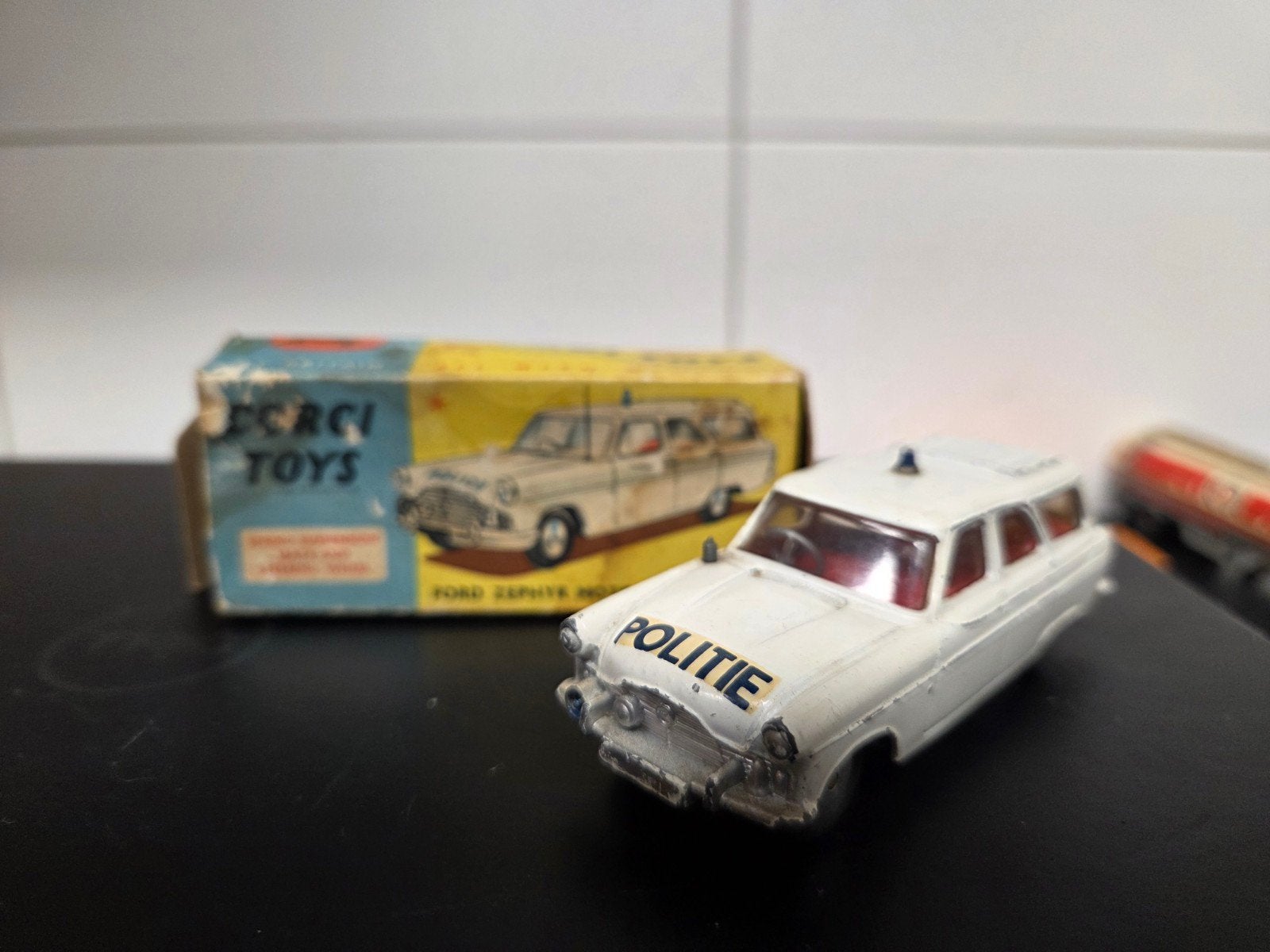 ford zephyr motorway police corgi toys 419, Hobby en Vrije tijd, Ophalen, Gebruikt, Auto, Corgi