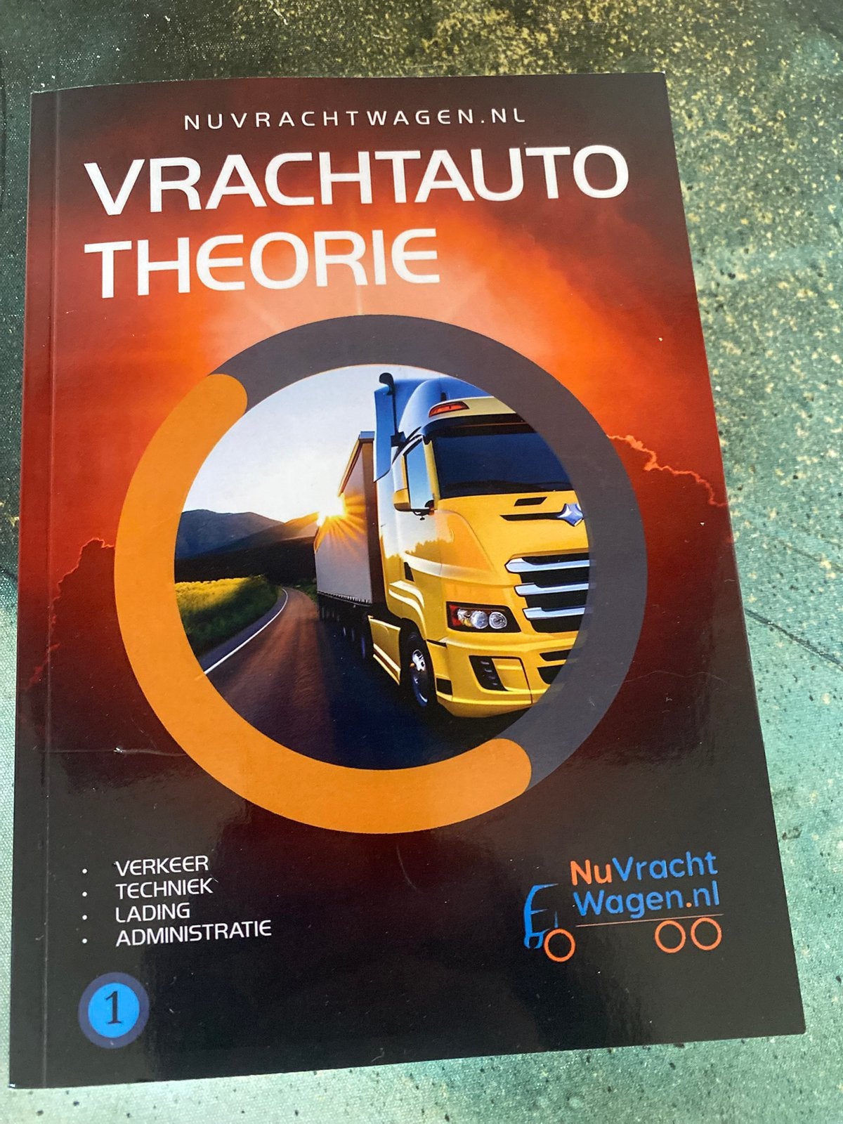 Theorie vrachtwagenrijbewijs rvm1-c, Ophalen of Verzenden, Zo goed als nieuw, Tractor en Landbouw