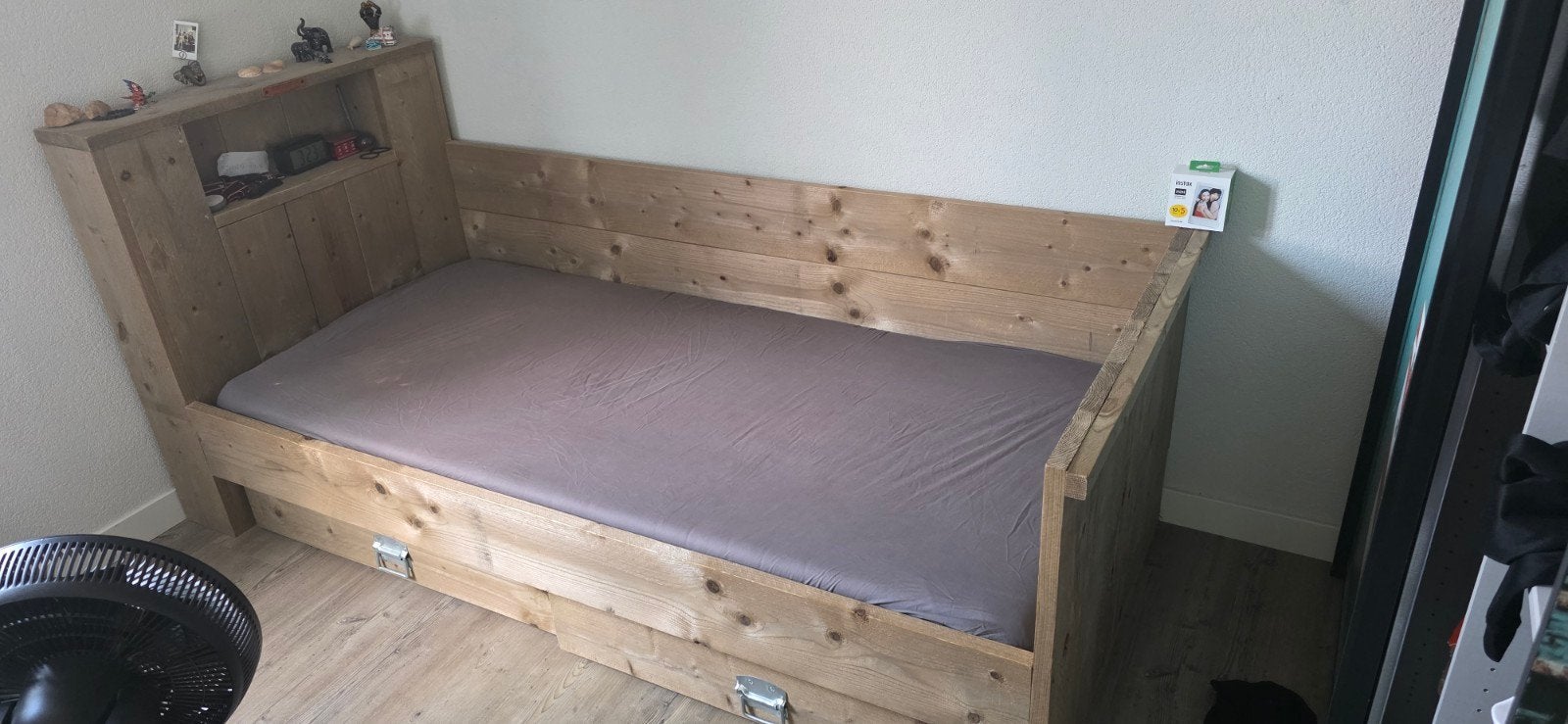 Steigerhouten eenpersoonsbed met opbergruimte, Ophalen, 90 cm, Eenpersoons, Bruin