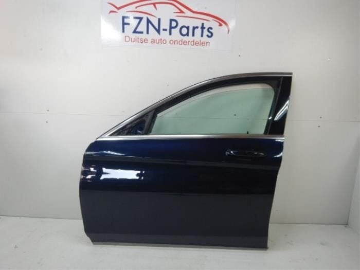 Mercedes-Benz C-Klasse W205 Portier Links-voor 890, Auto-onderdelen, Ophalen of Verzenden, Gebruikt, Voor, Deur