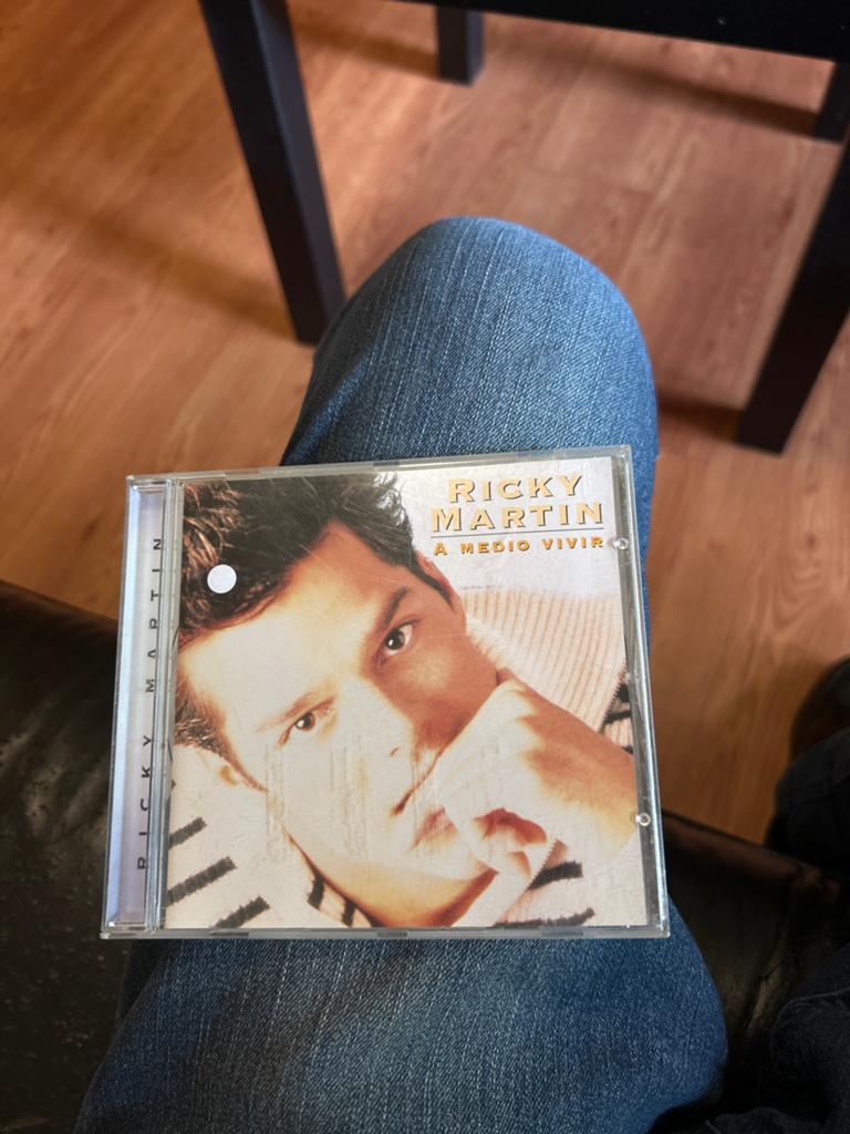 Ricky Martin - A Medio Vivir CD, Ophalen of Verzenden, Gebruikt