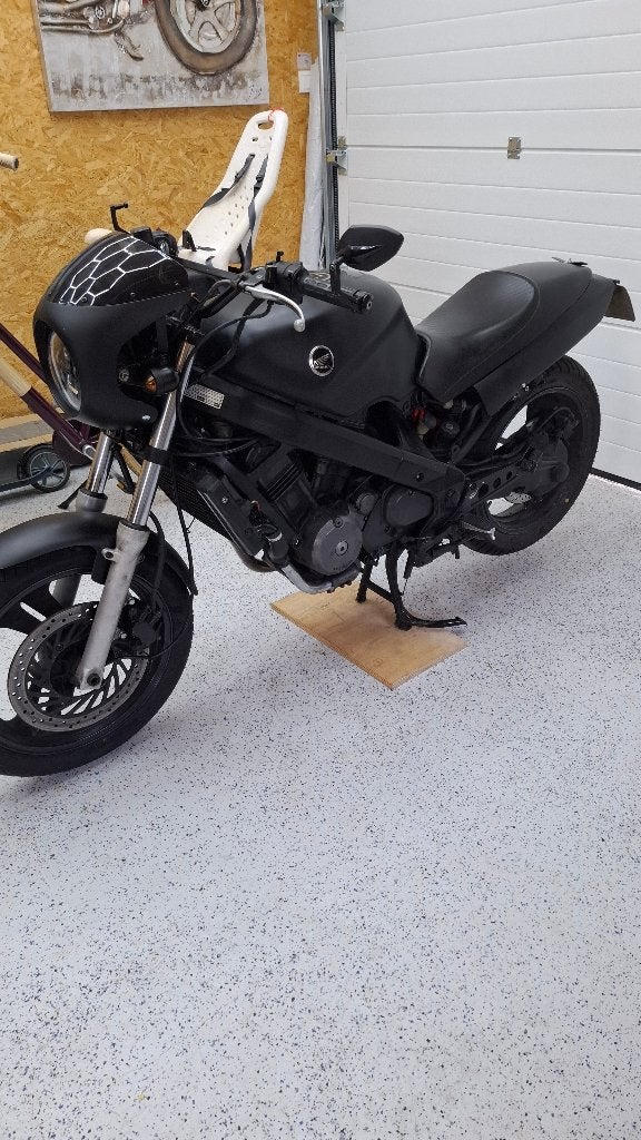 Honda NTV 650, Motoren, 2 cilinders, Motorrijbewijs A, Gebruikt, Particulier