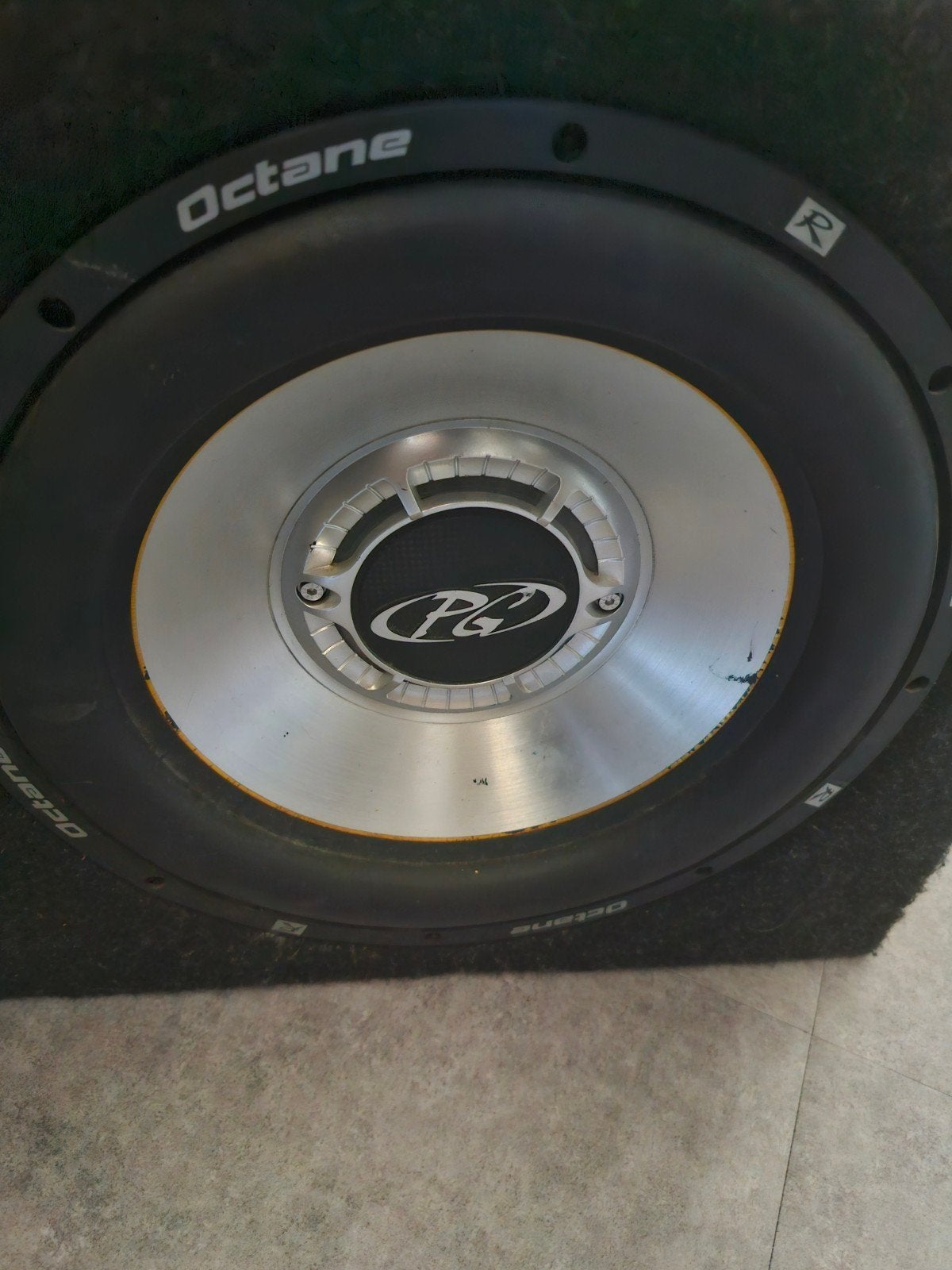 Phoenix Gold Octane subwoofer. (12inch), Auto diversen, Ophalen