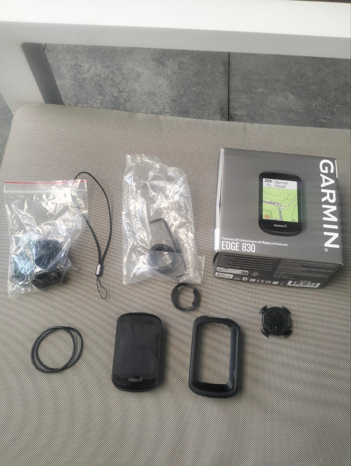 Garmin Edge 830 Fietscomputer met GPS, Fietsen en Brommers, Fietsaccessoires | Fietscomputers, Ophalen of Verzenden, GPS, Zo goed als nieuw