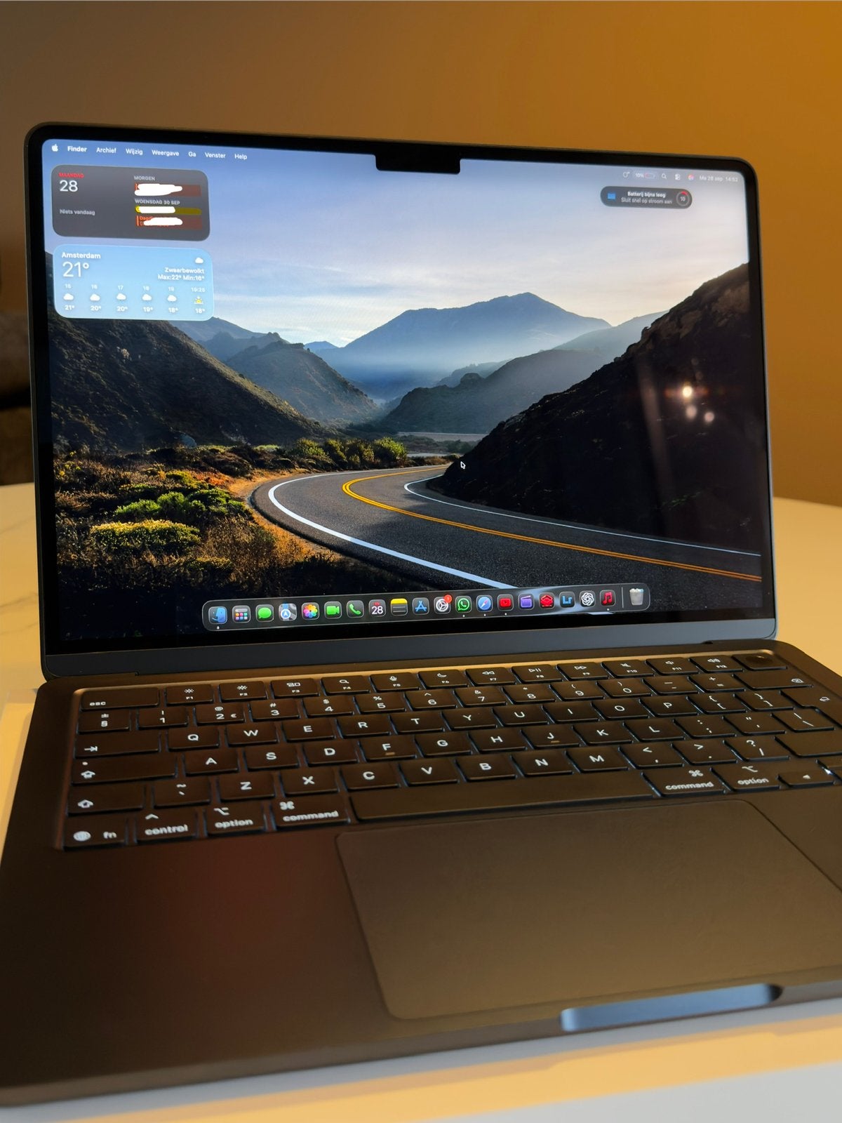 Foto 17 van MacBook Air 13” M5, 16GB, 512GB, Midnight 2026 + Accesoires