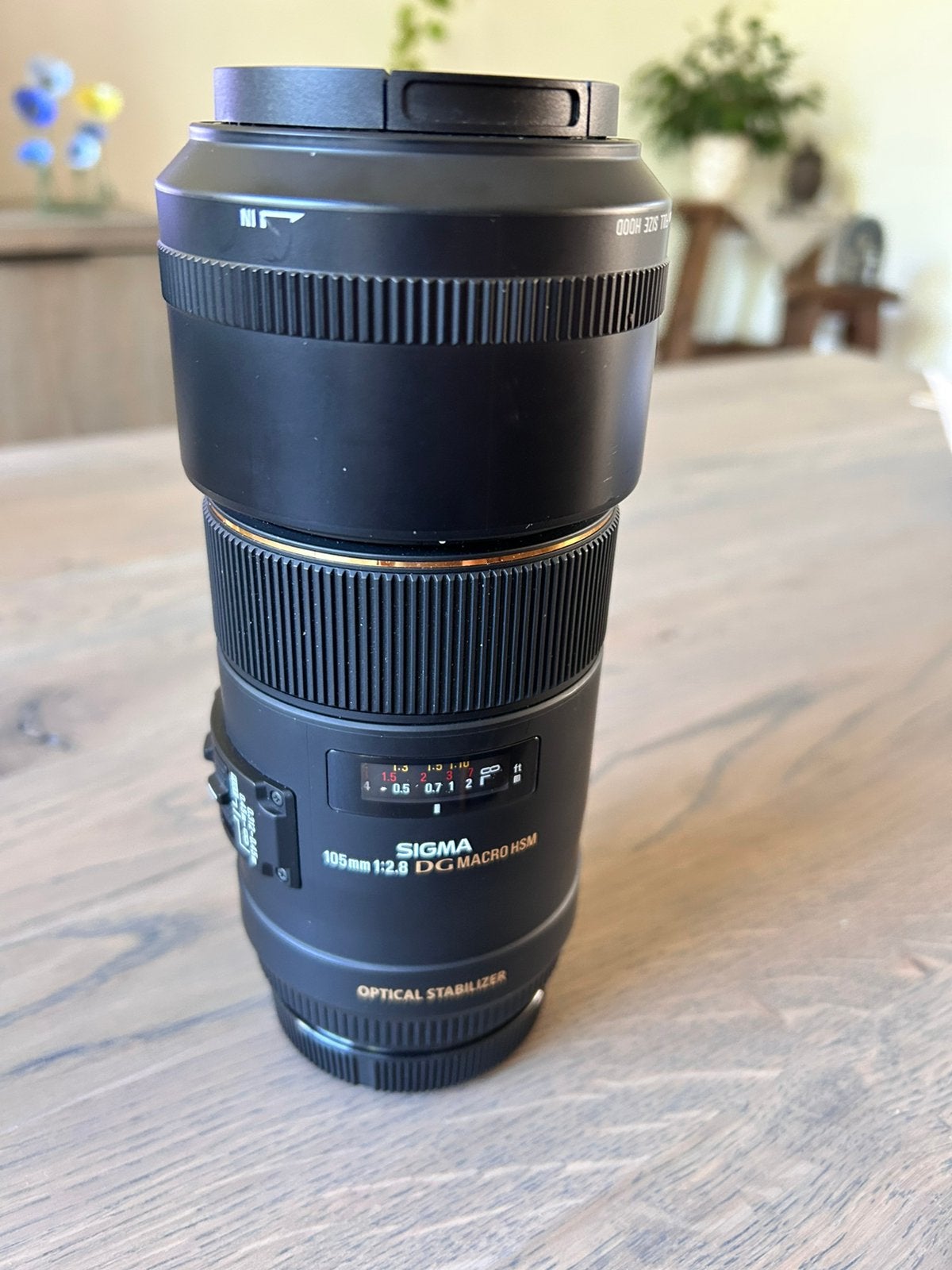 Sigma  105mm. 2.8 DG macro hsm, Ophalen of Verzenden, Zo goed als nieuw, Macrolens