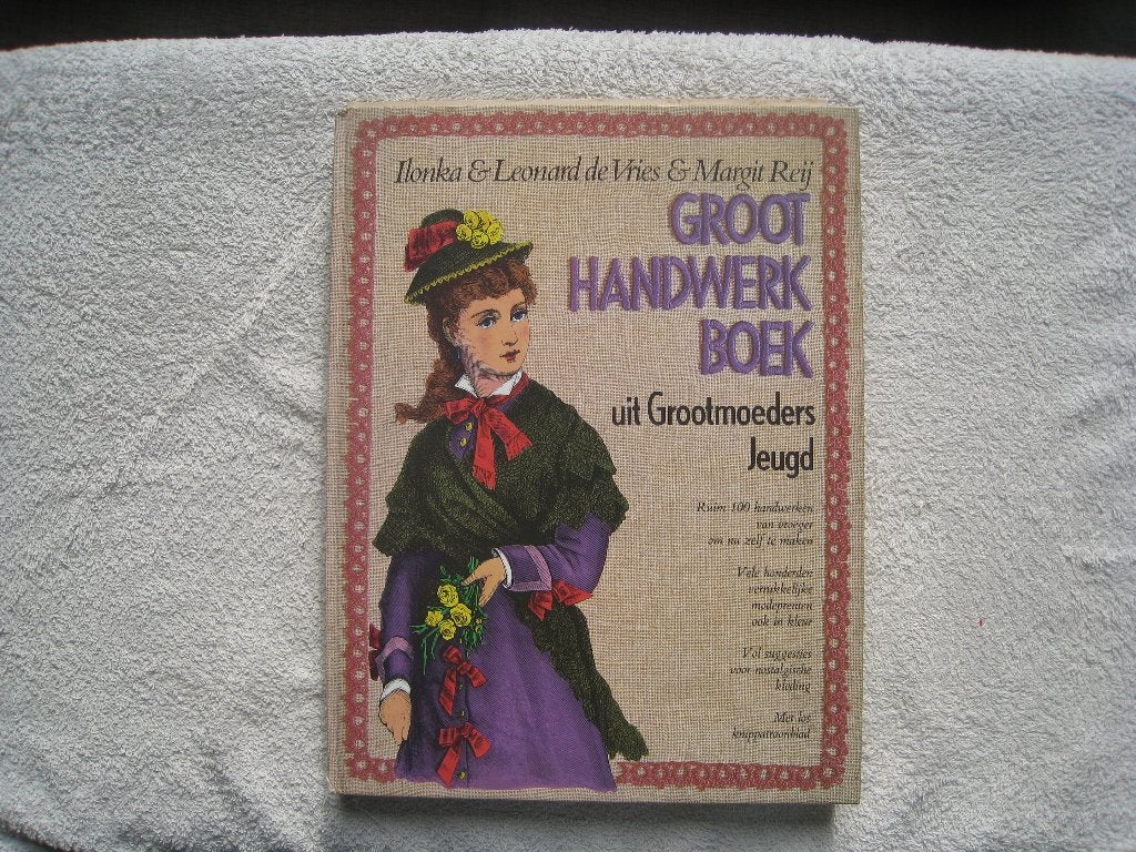 Groot Handwerkboek incl. knip patroonblad, Ophalen of Verzenden, Nieuw, Overige onderwerpen, Ilonka en Leonard de Vries