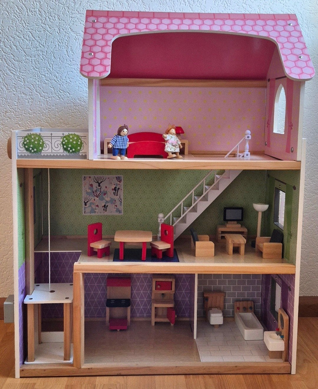 Groot Houten Poppenhuis met Meubels en Poppen, Kinderen en Baby's, Speelgoed | Poppenhuizen, Ophalen, Zo goed als nieuw, Poppenhuis