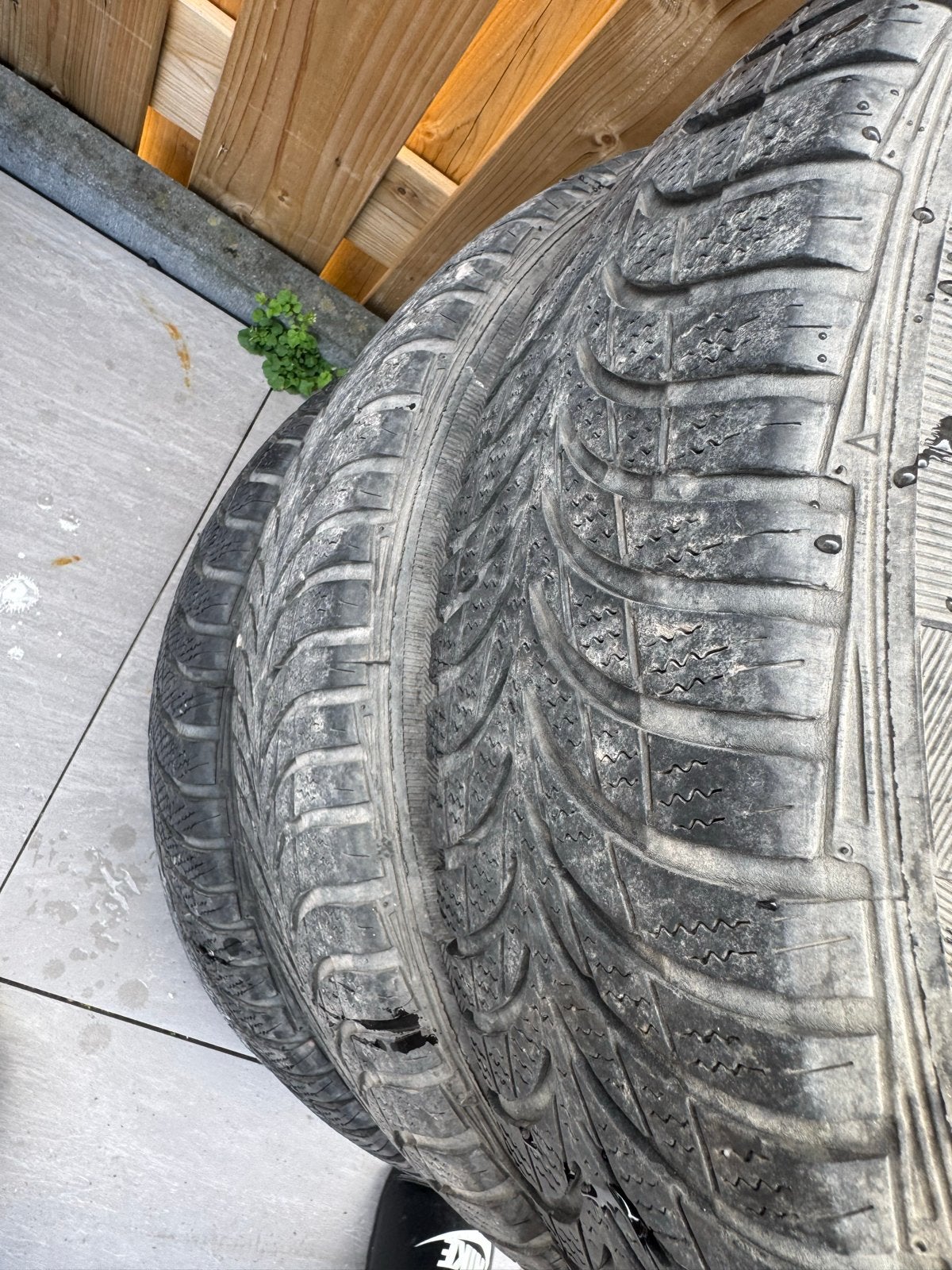 Goodyear winterbanden 175/65R15, Auto-onderdelen, Gebruikt, 15 inch, 175 mm, Band(en)
